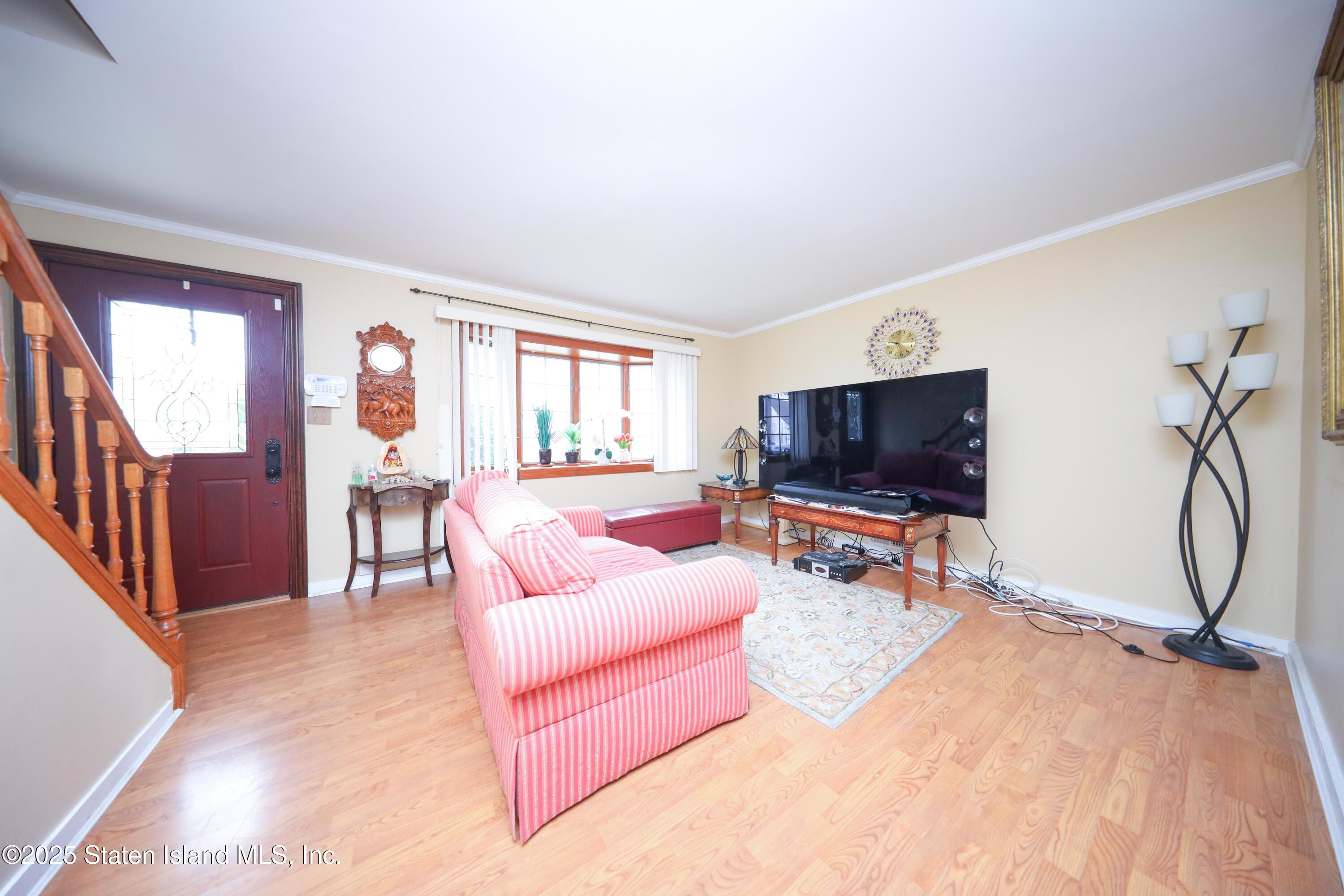 192 Gansevoort Boulevard, Staten Island, NY, 10314 image 11