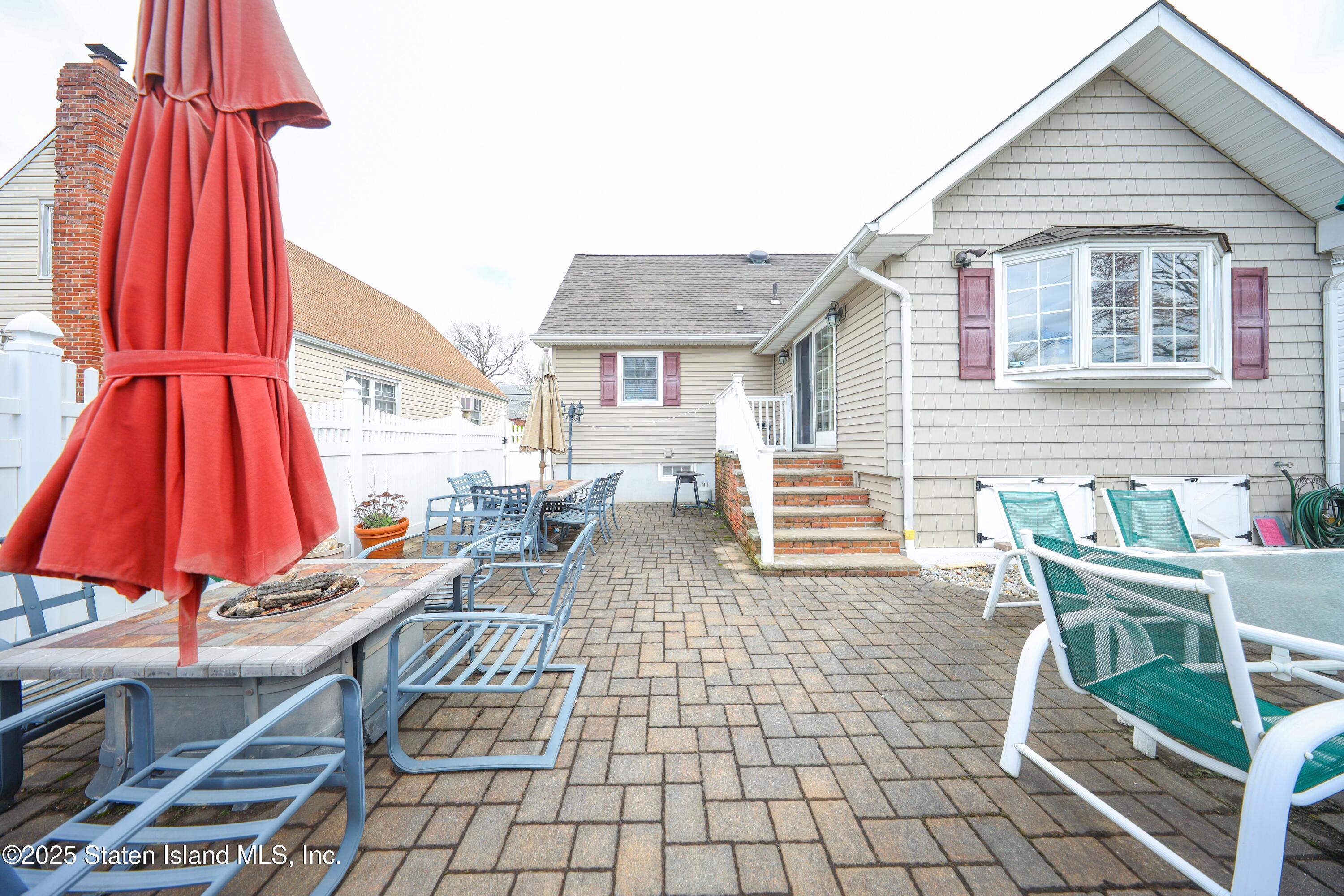 192 Gansevoort Boulevard, Staten Island, NY, 10314 image 6