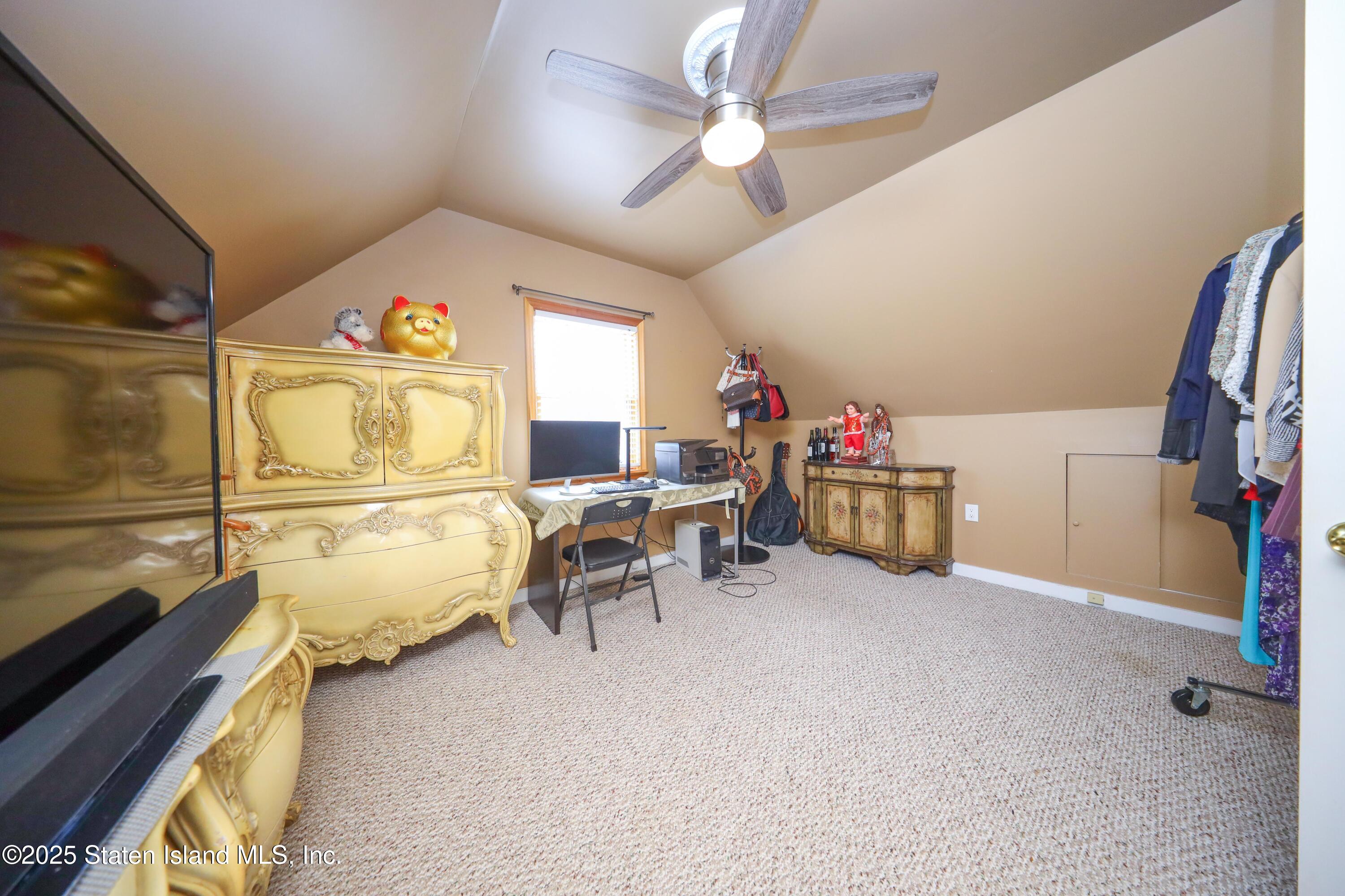 192 Gansevoort Boulevard, Staten Island, NY, 10314 image 19