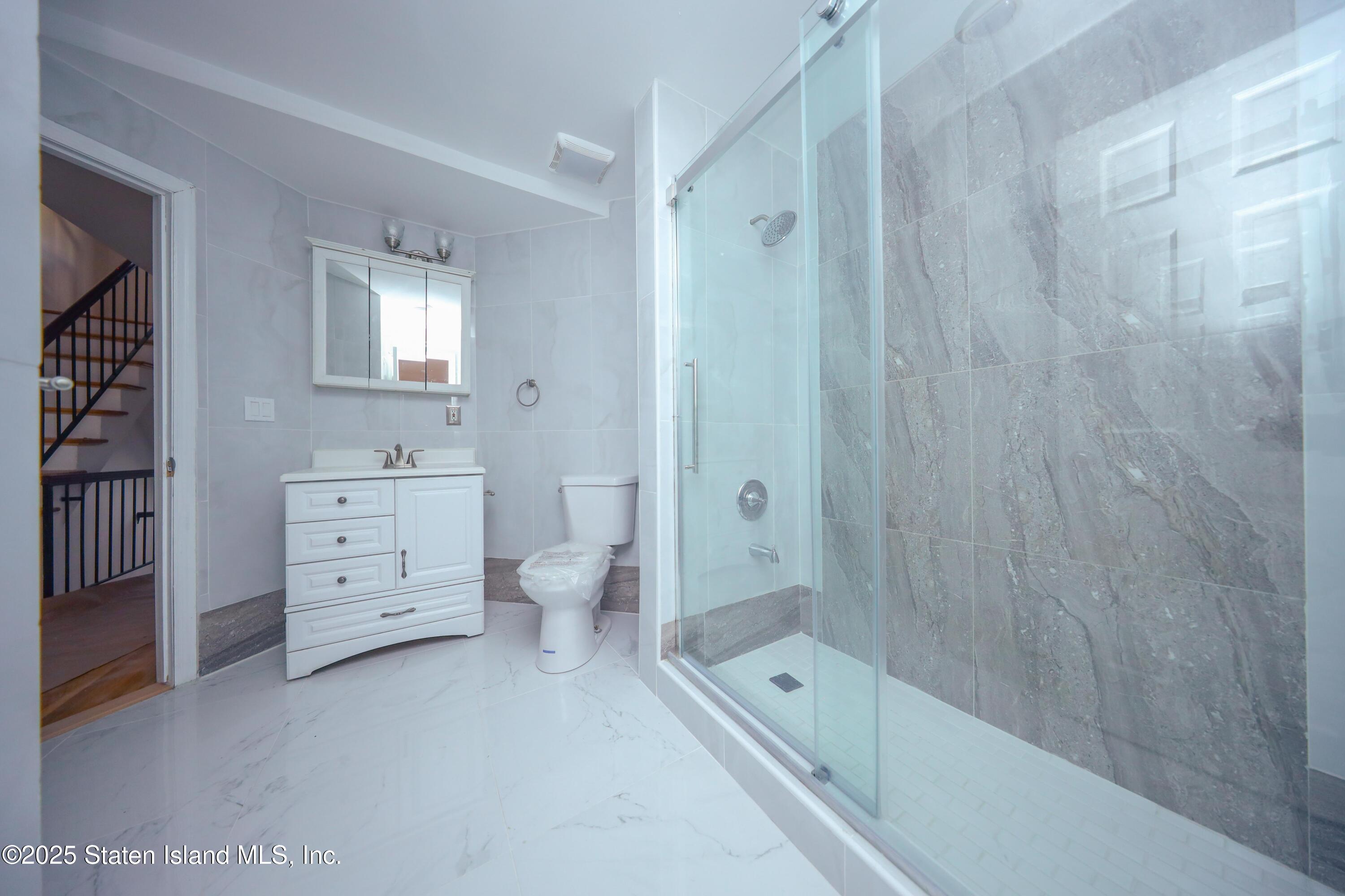 41 Chester Place, Staten Island, NY, 10304 image 13