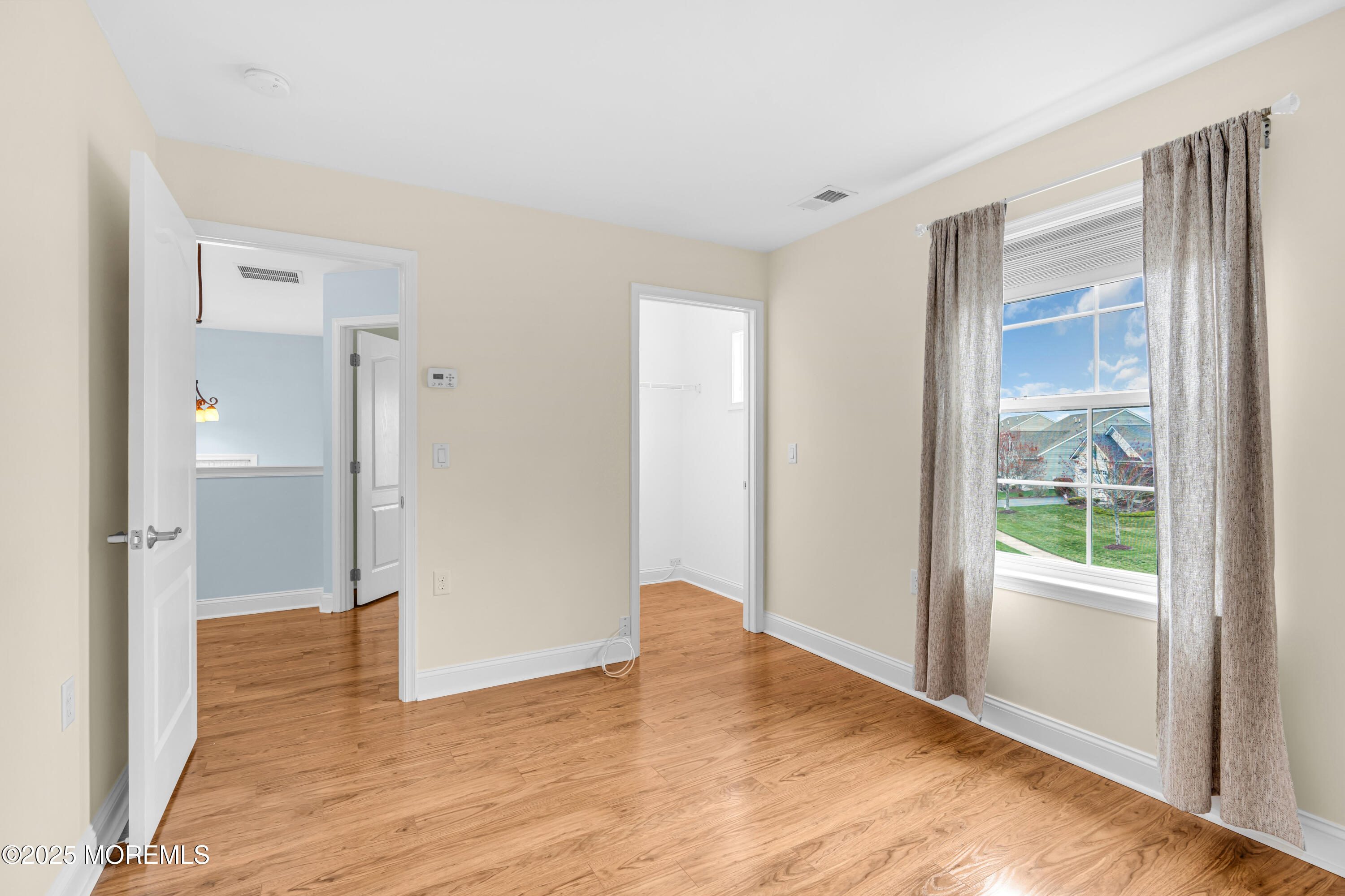 10 E Black Heath Court, Farmingdale, NJ, 07727 image 33