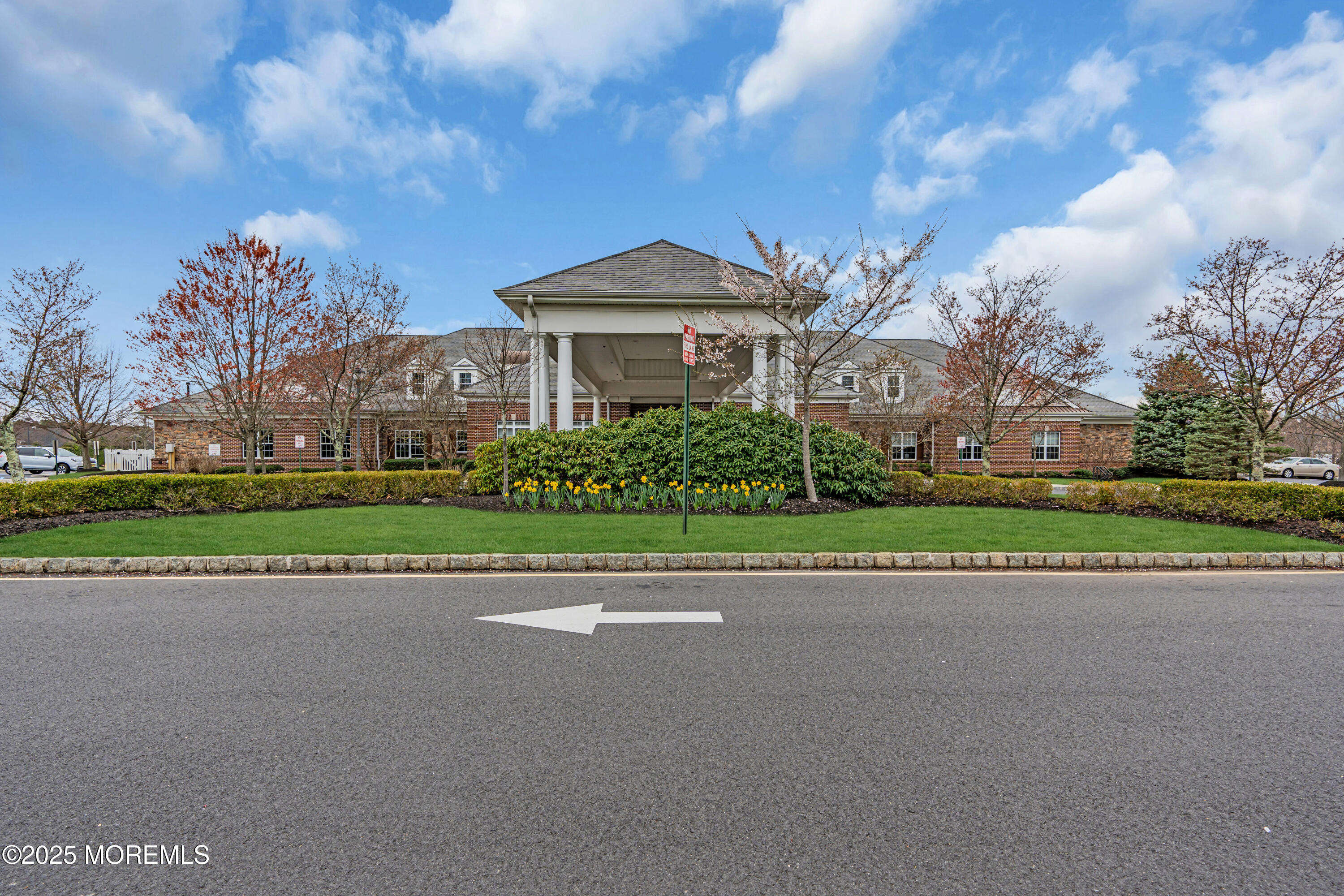 10 E Black Heath Court, Farmingdale, NJ, 07727 image 52