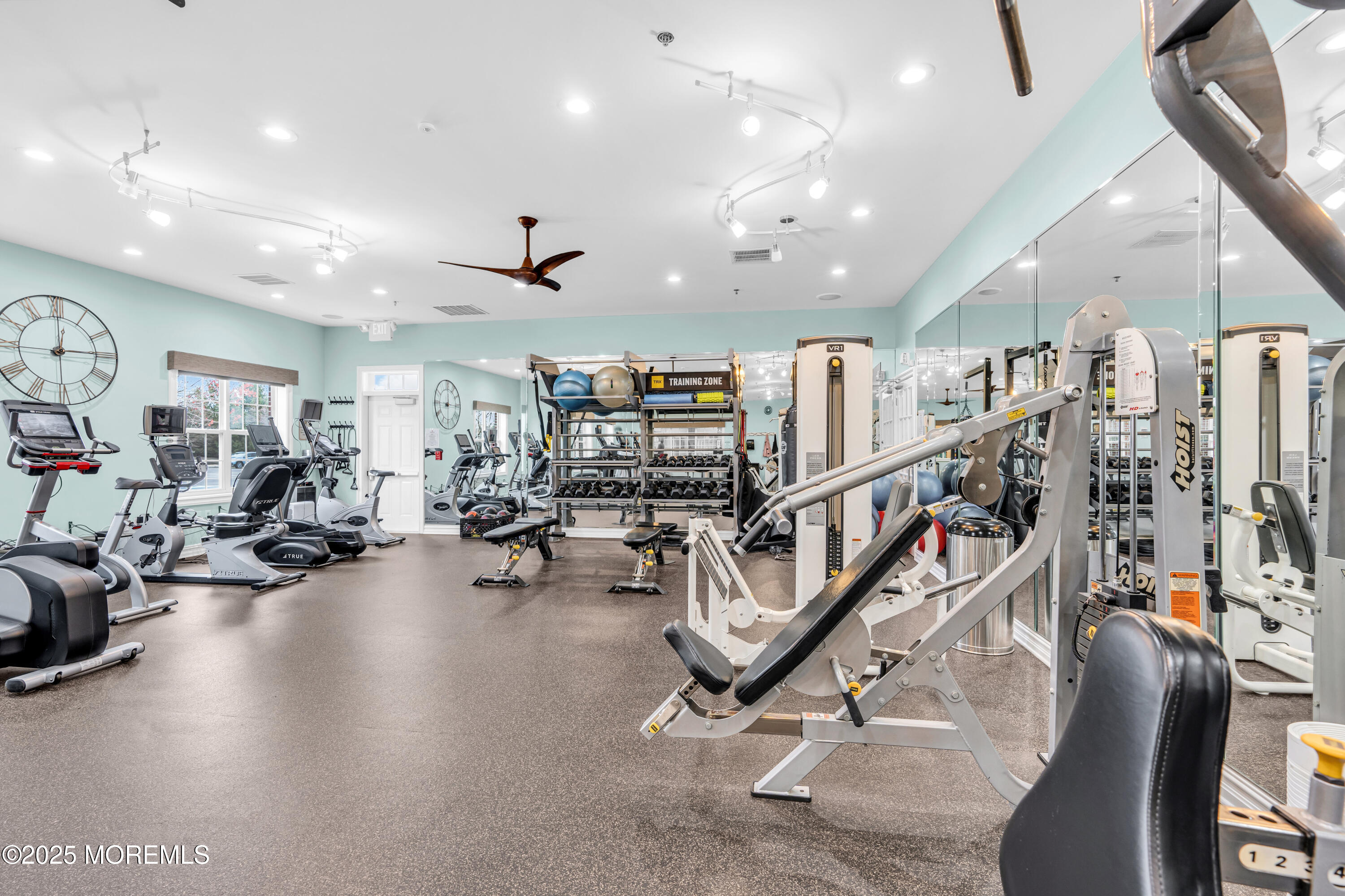 10 E Black Heath Court, Farmingdale, NJ, 07727 image 58