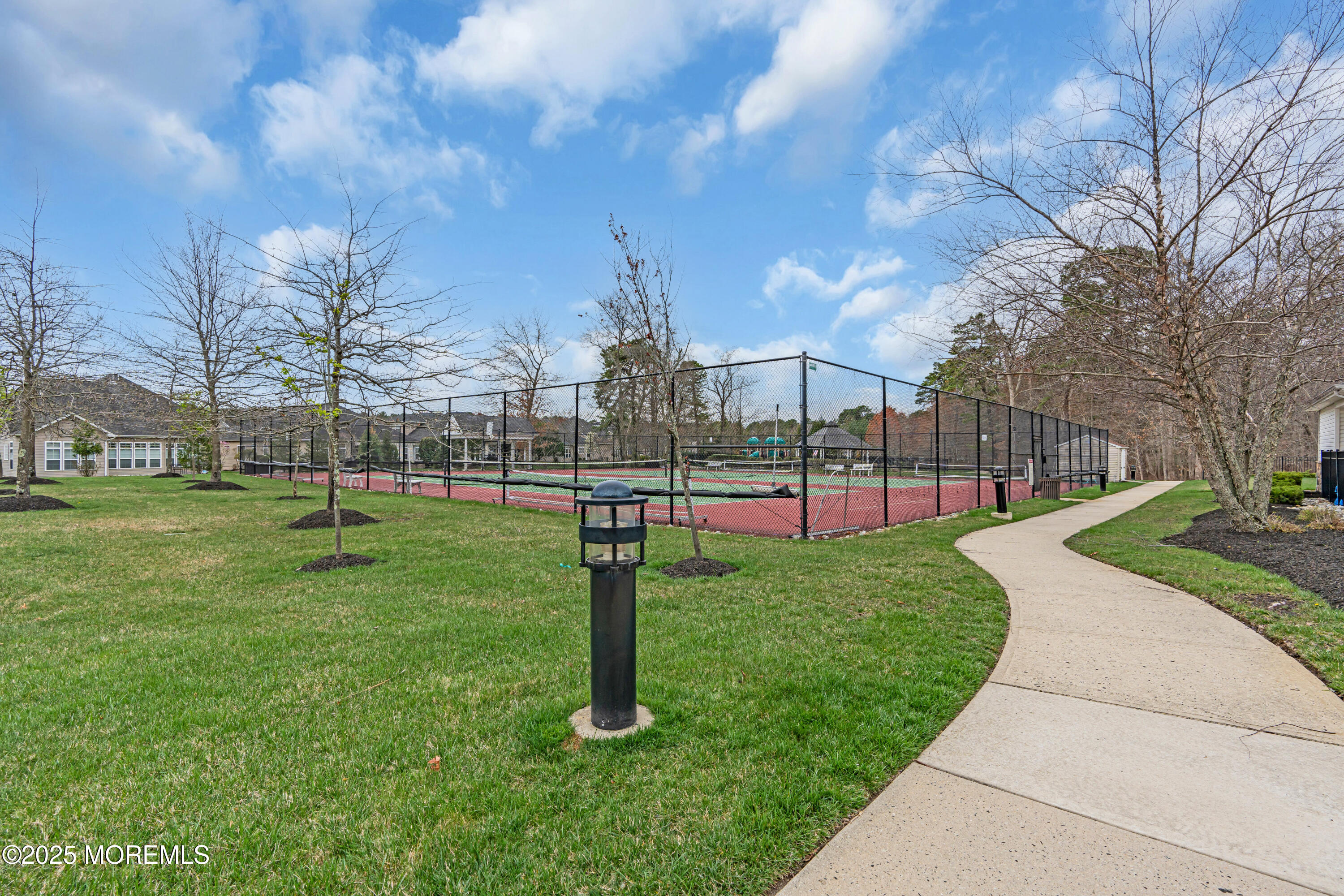 10 E Black Heath Court, Farmingdale, NJ, 07727 image 62