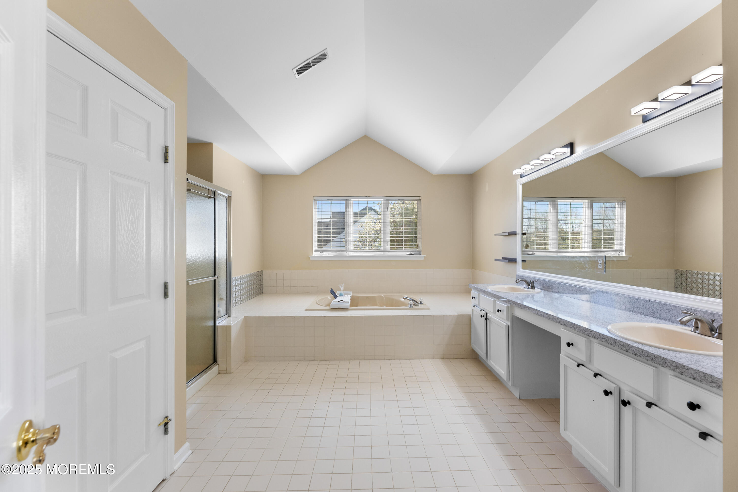 5 Wagner Farm Lane, Millstone, NJ, 08535 image 29