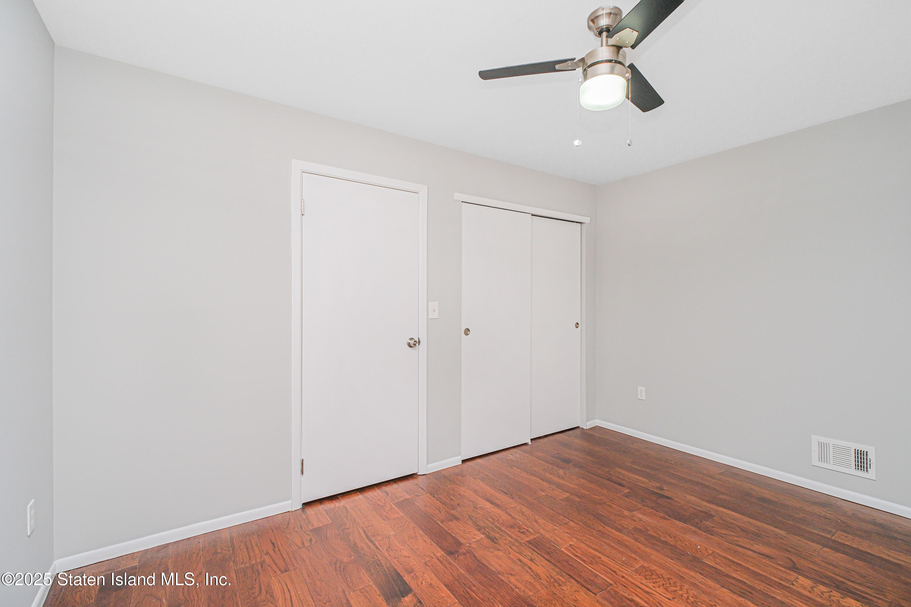 330 Skyline Drive H, Staten Island, NY, 10304 image 17
