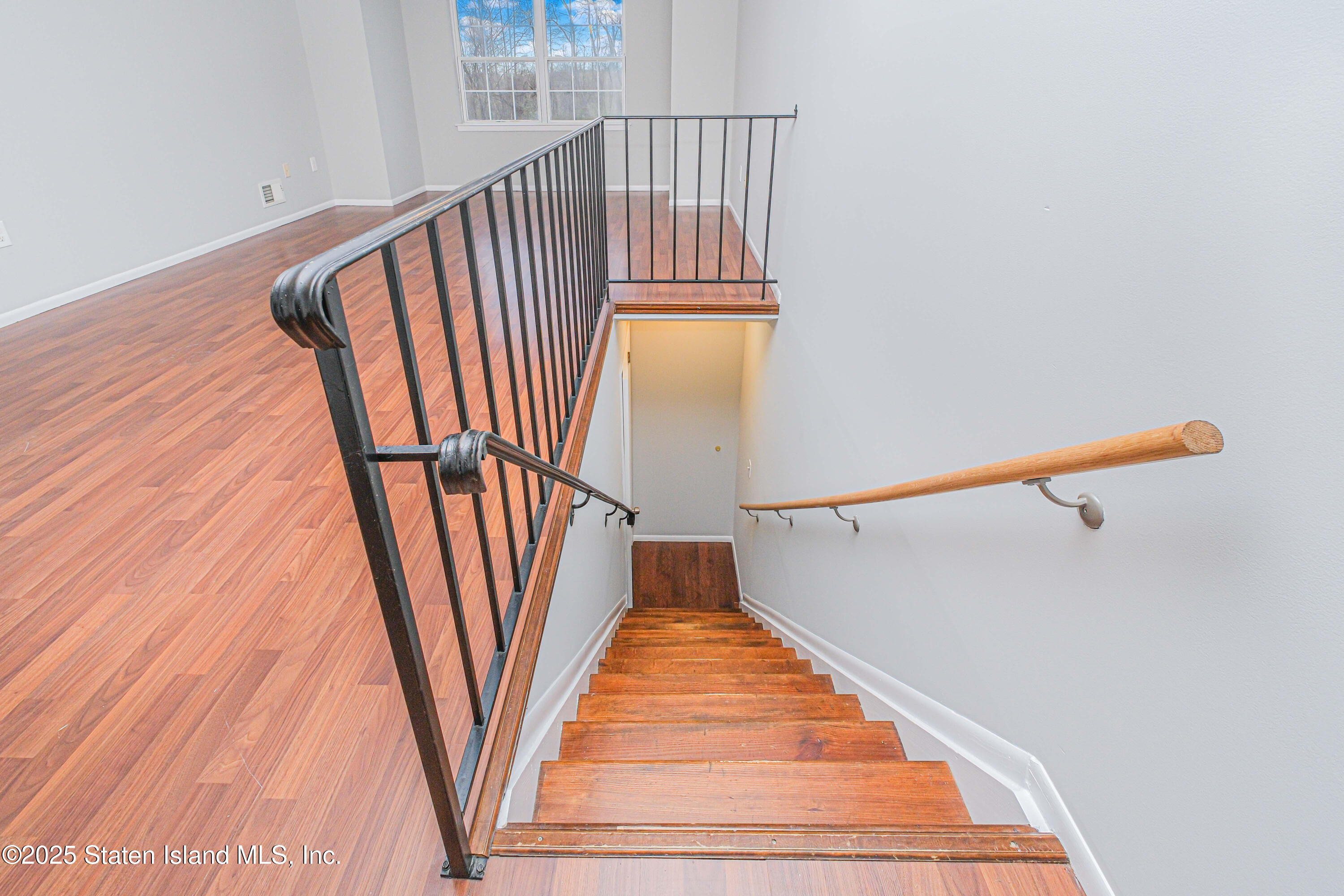 330 Skyline Drive H, Staten Island, NY, 10304 image 26