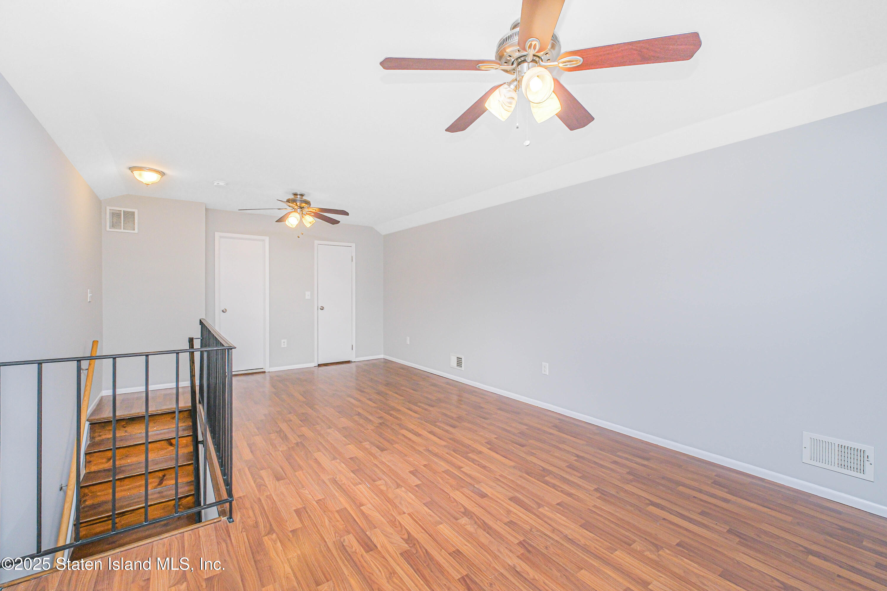 330 Skyline Drive H, Staten Island, NY, 10304 image 23