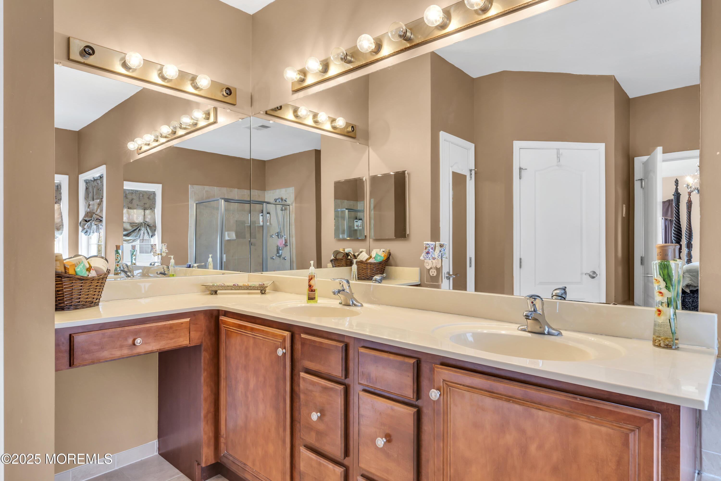41 Hedgerow Lane, Manalapan, NJ, 07726 image 41