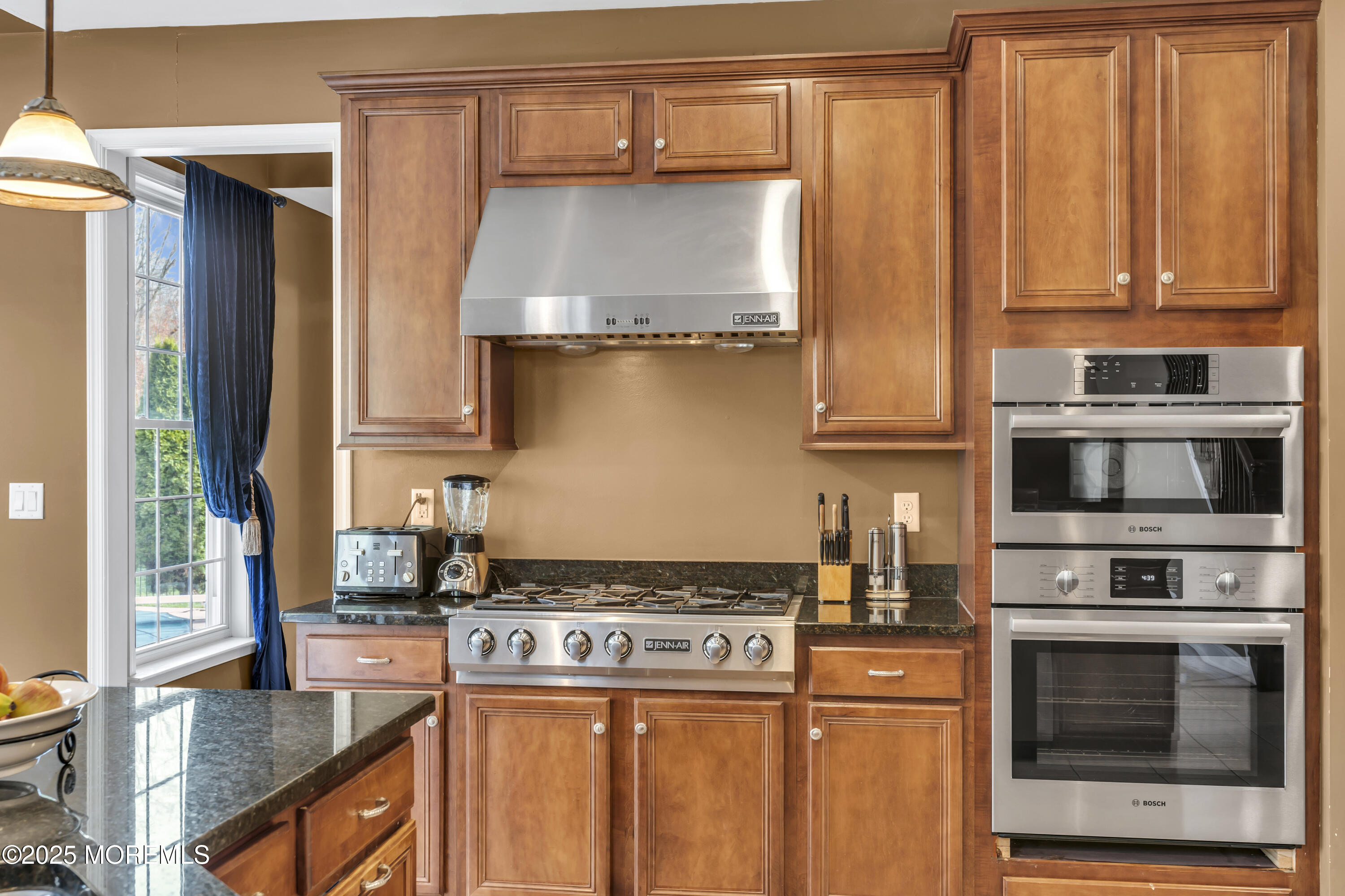41 Hedgerow Lane, Manalapan, NJ, 07726 image 22