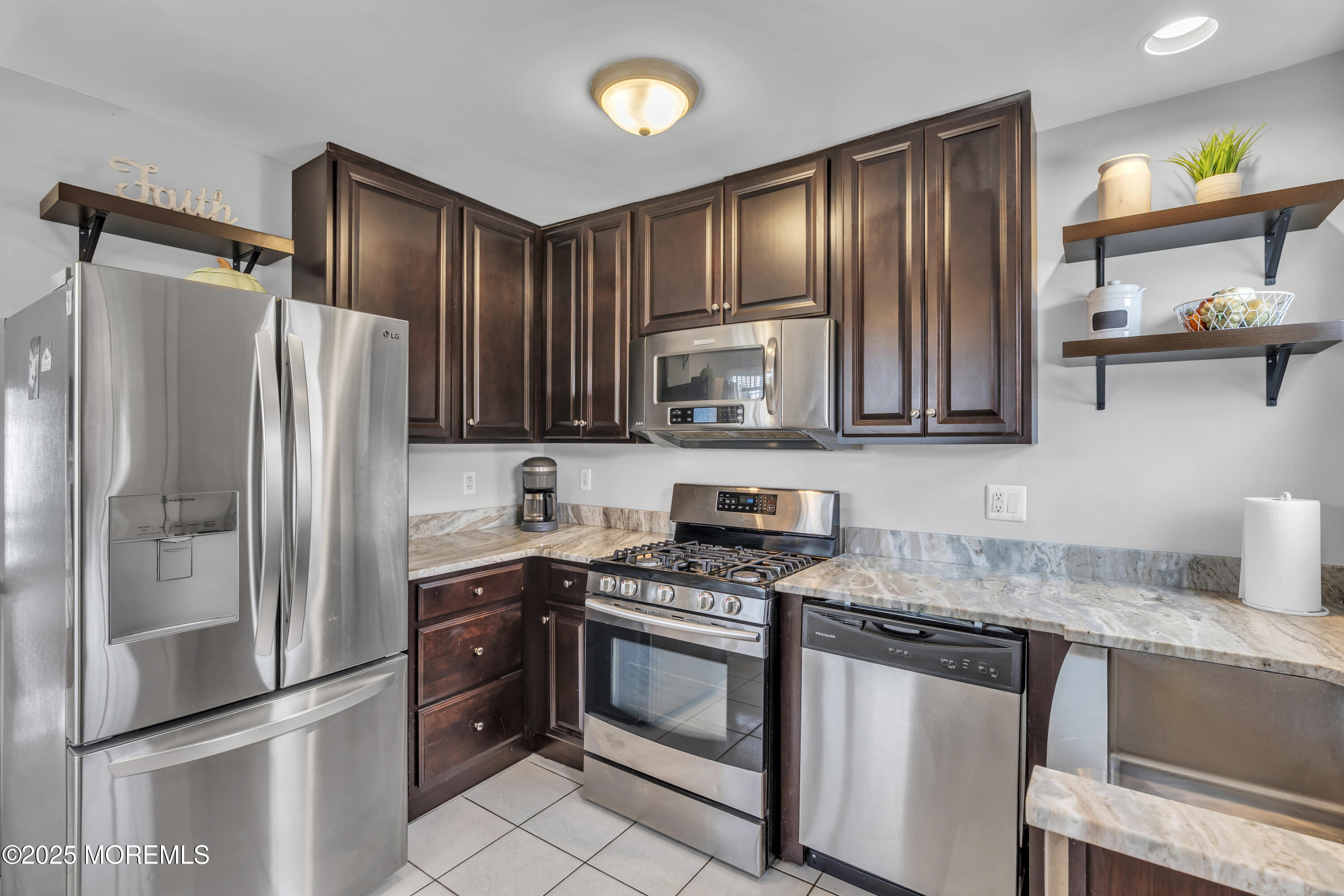 45 Pilgrim Avenue, Tinton Falls, NJ, 07753 image 11