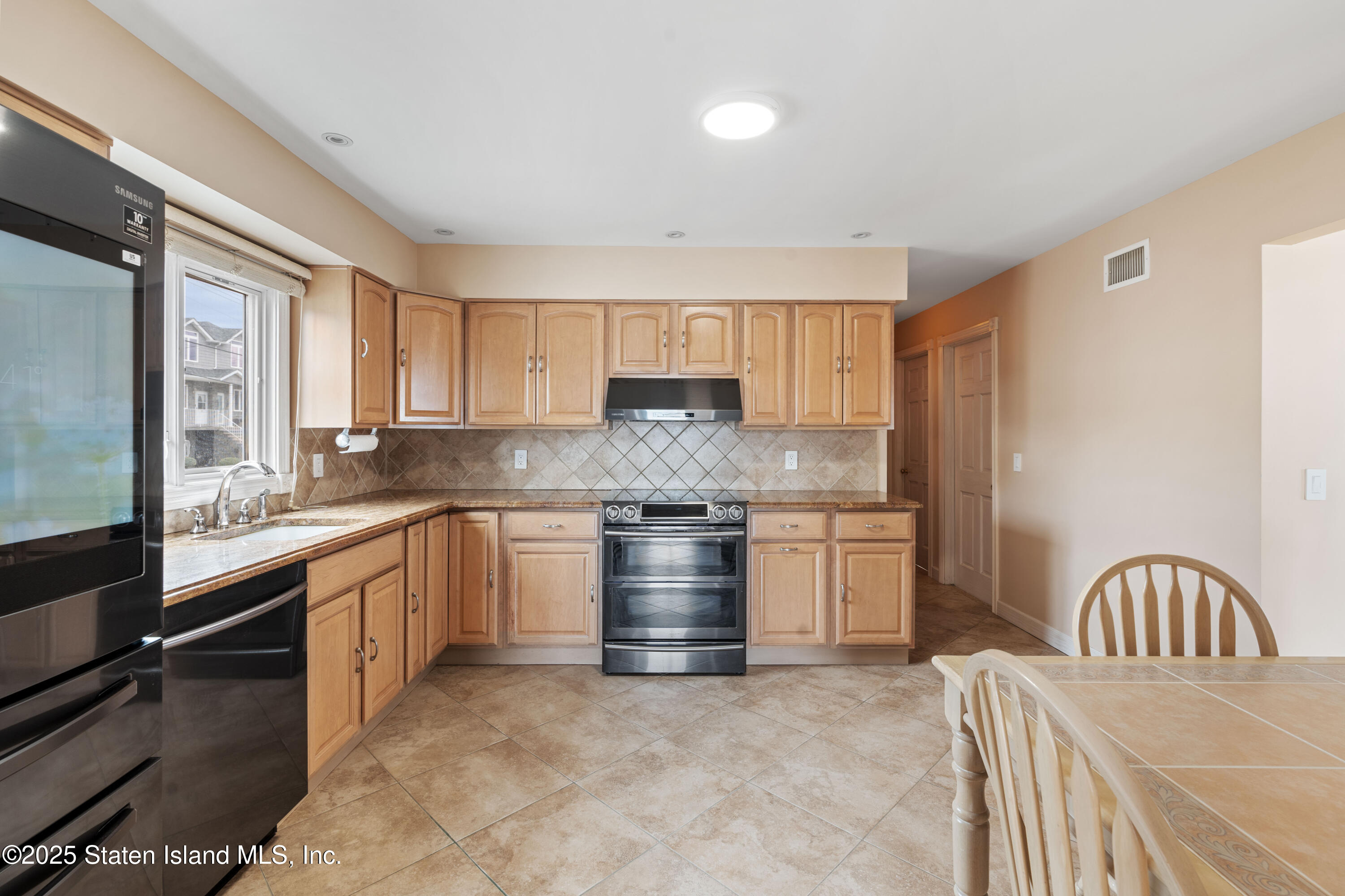 310 Baden Place, Staten Island, NY, 10306 image 11