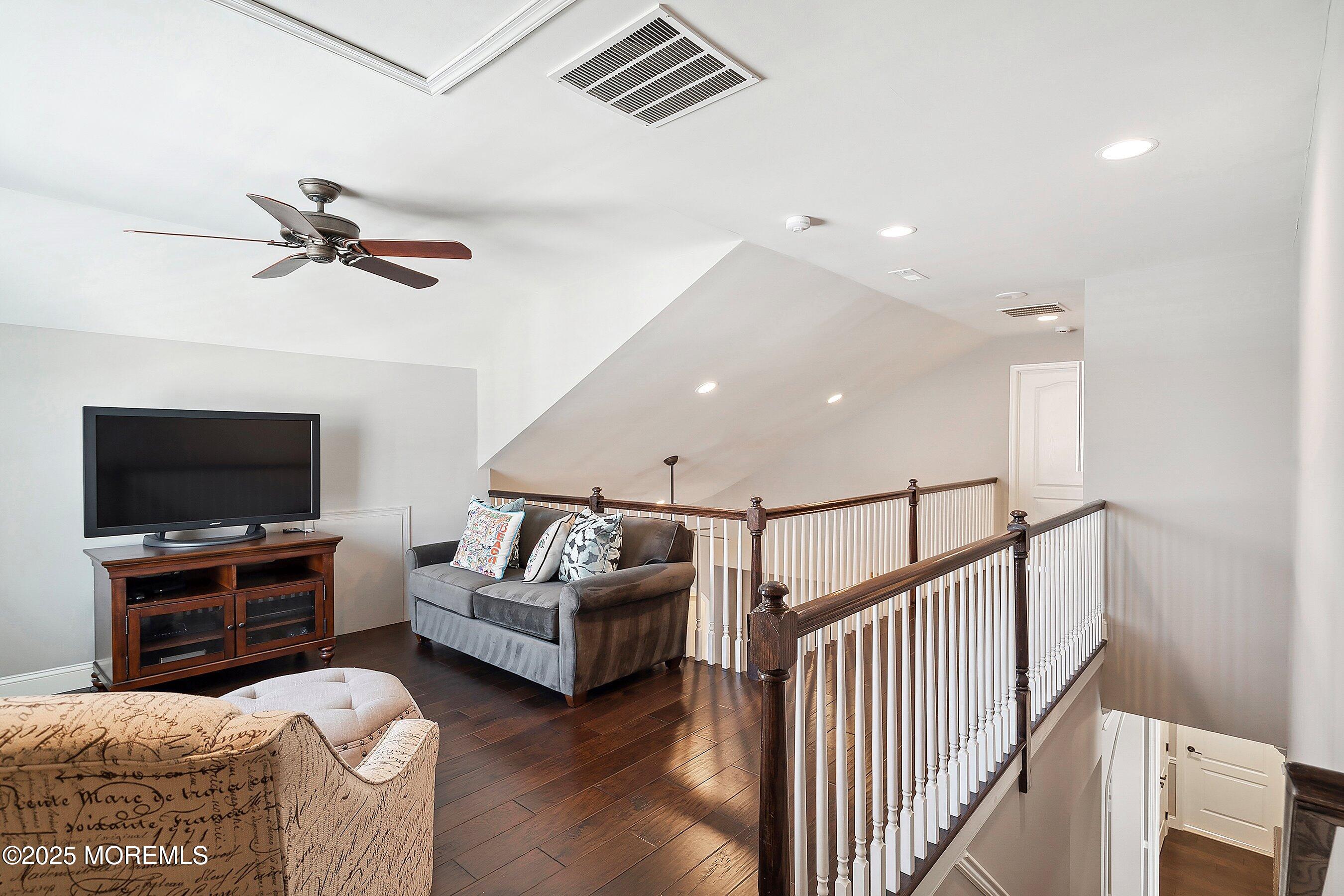 79 E Bosworth Boulevard, Farmingdale, NJ, 07727 image 32
