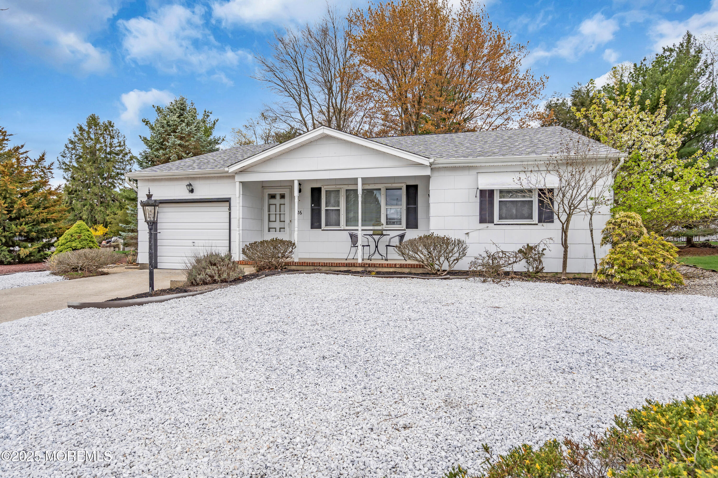 26 Salisbury Court, Toms River, NJ, 08757