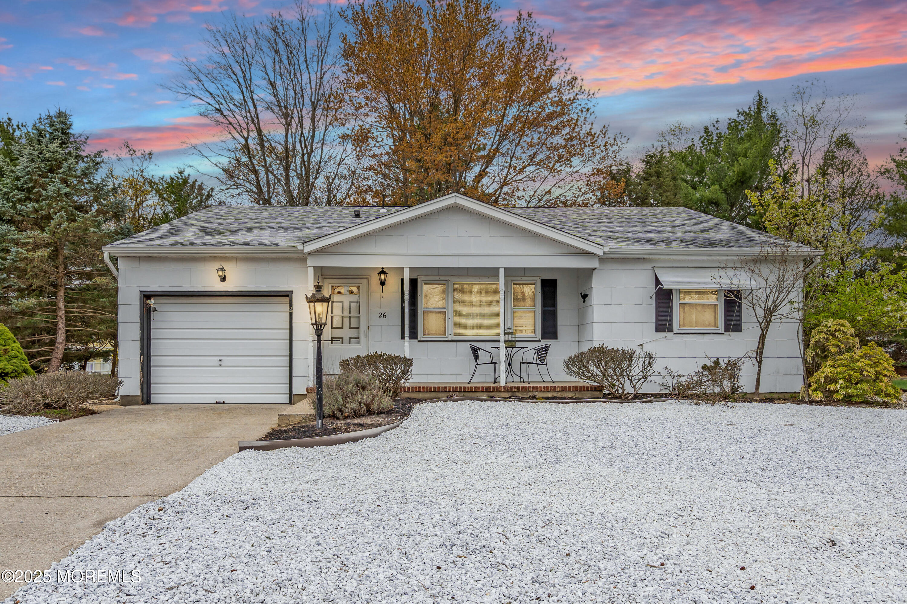 26 Salisbury Court, Toms River, NJ, 08757