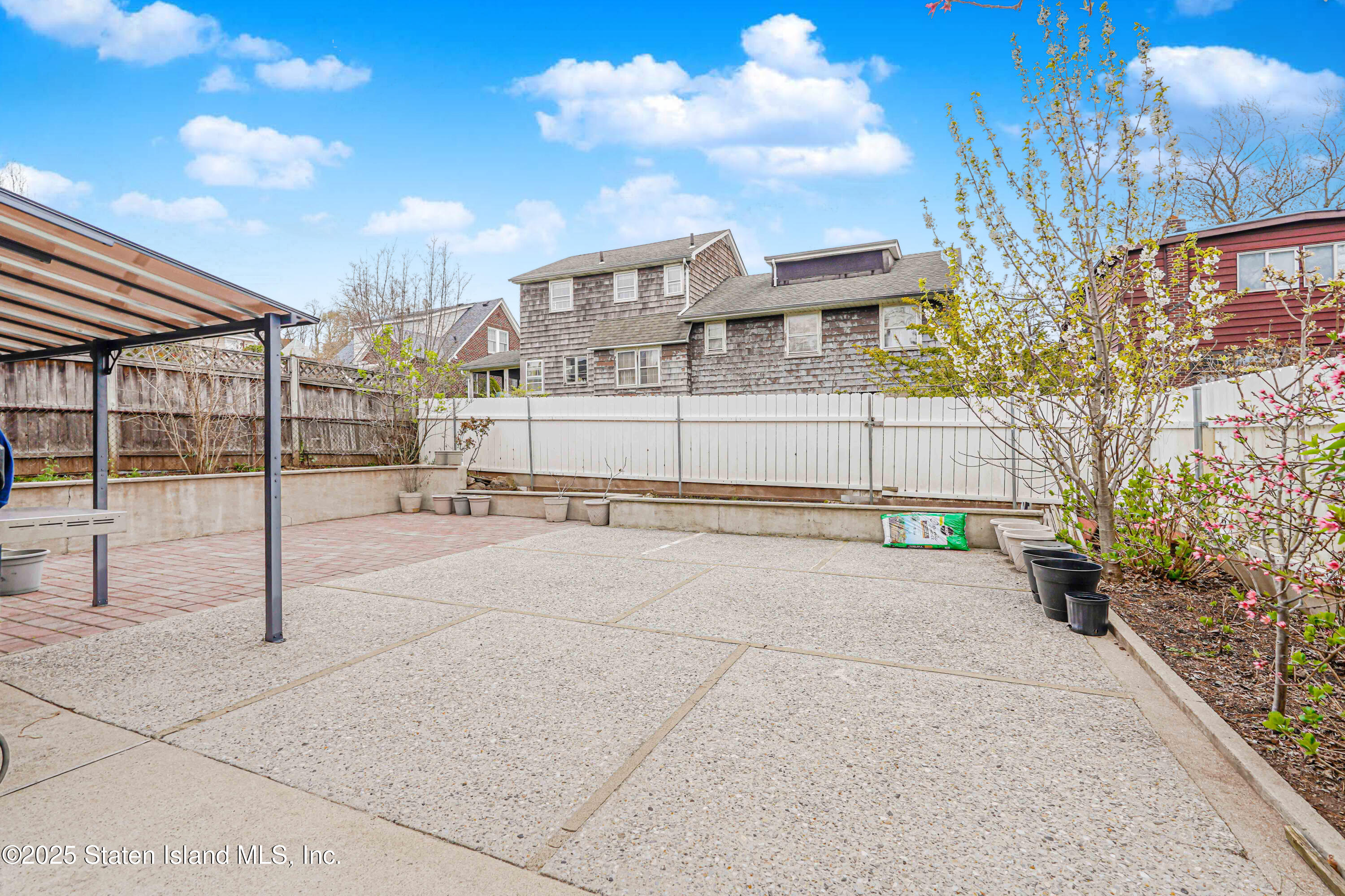 118 Van Cortlandt Avenue, Staten Island, NY, 10301 image 33