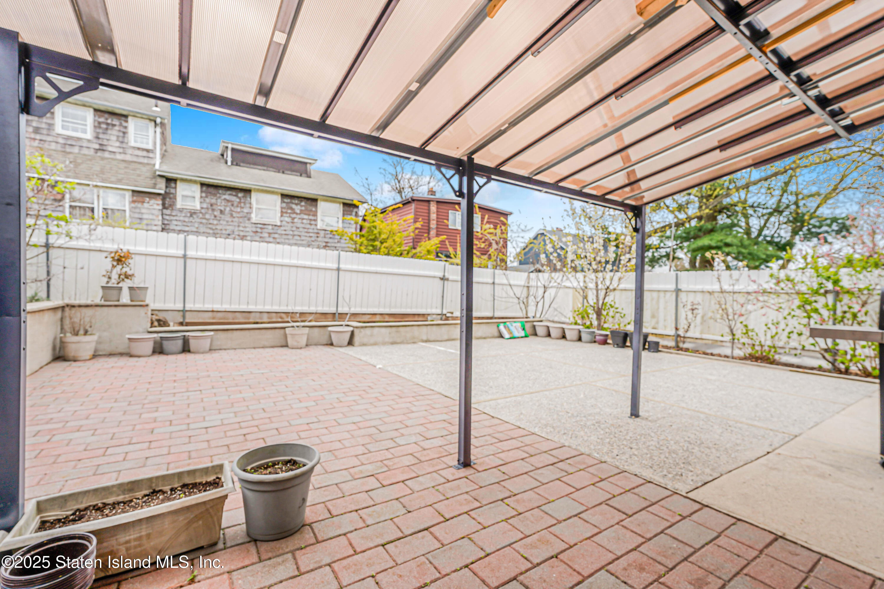 118 Van Cortlandt Avenue, Staten Island, NY, 10301 image 32