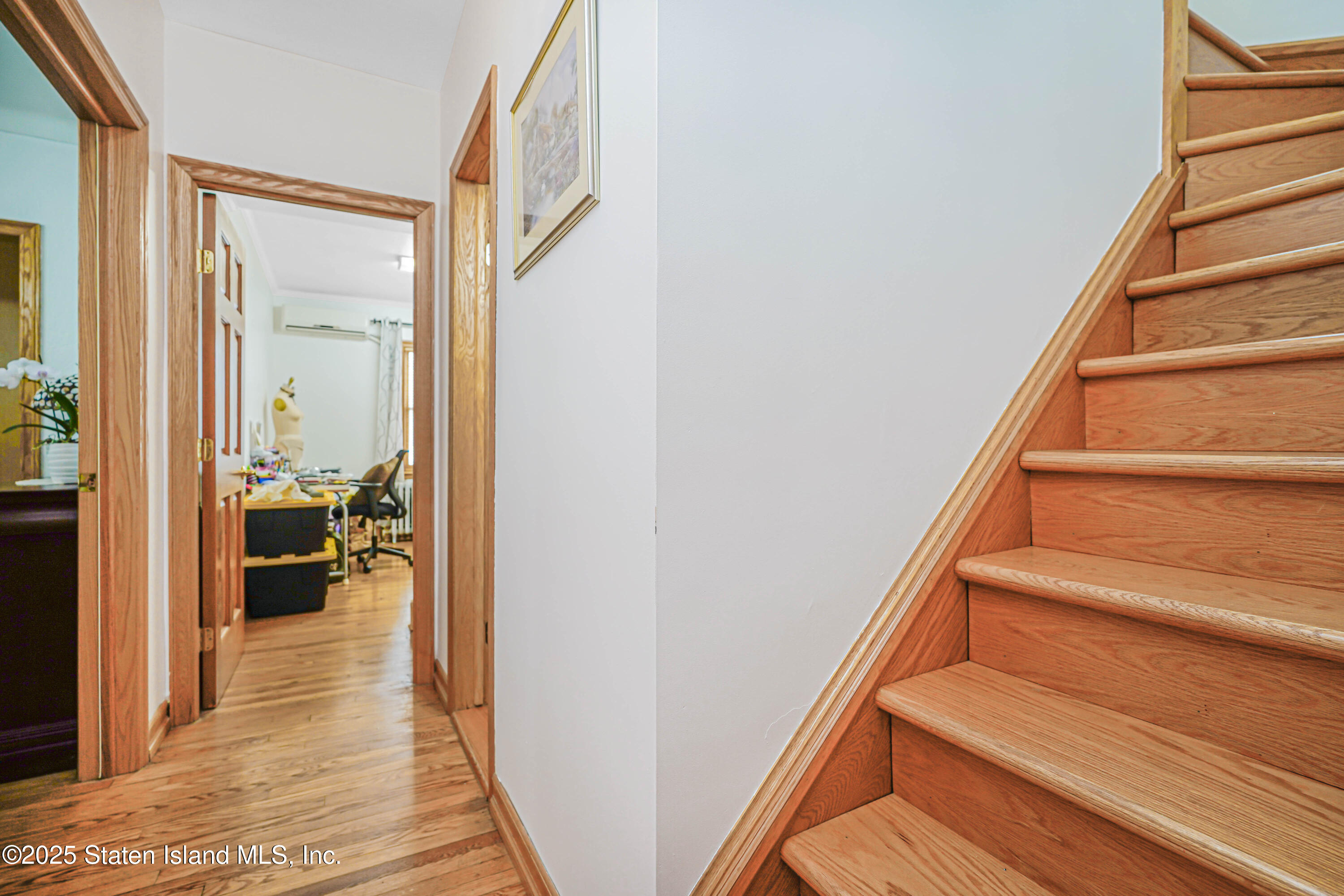 118 Van Cortlandt Avenue, Staten Island, NY, 10301 image 14