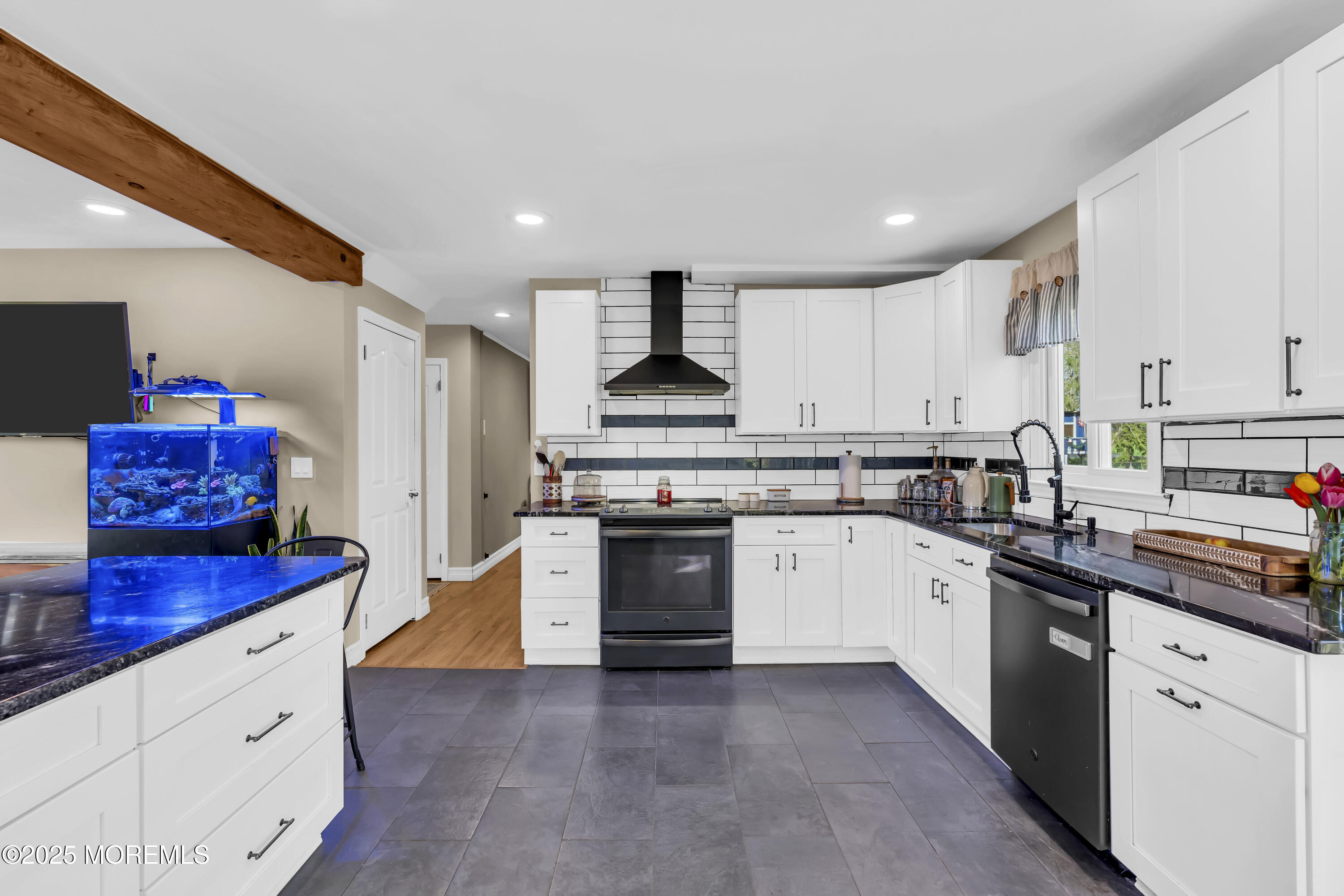 221 Sweetmans Lane, Millstone, NJ, 08535 image 12