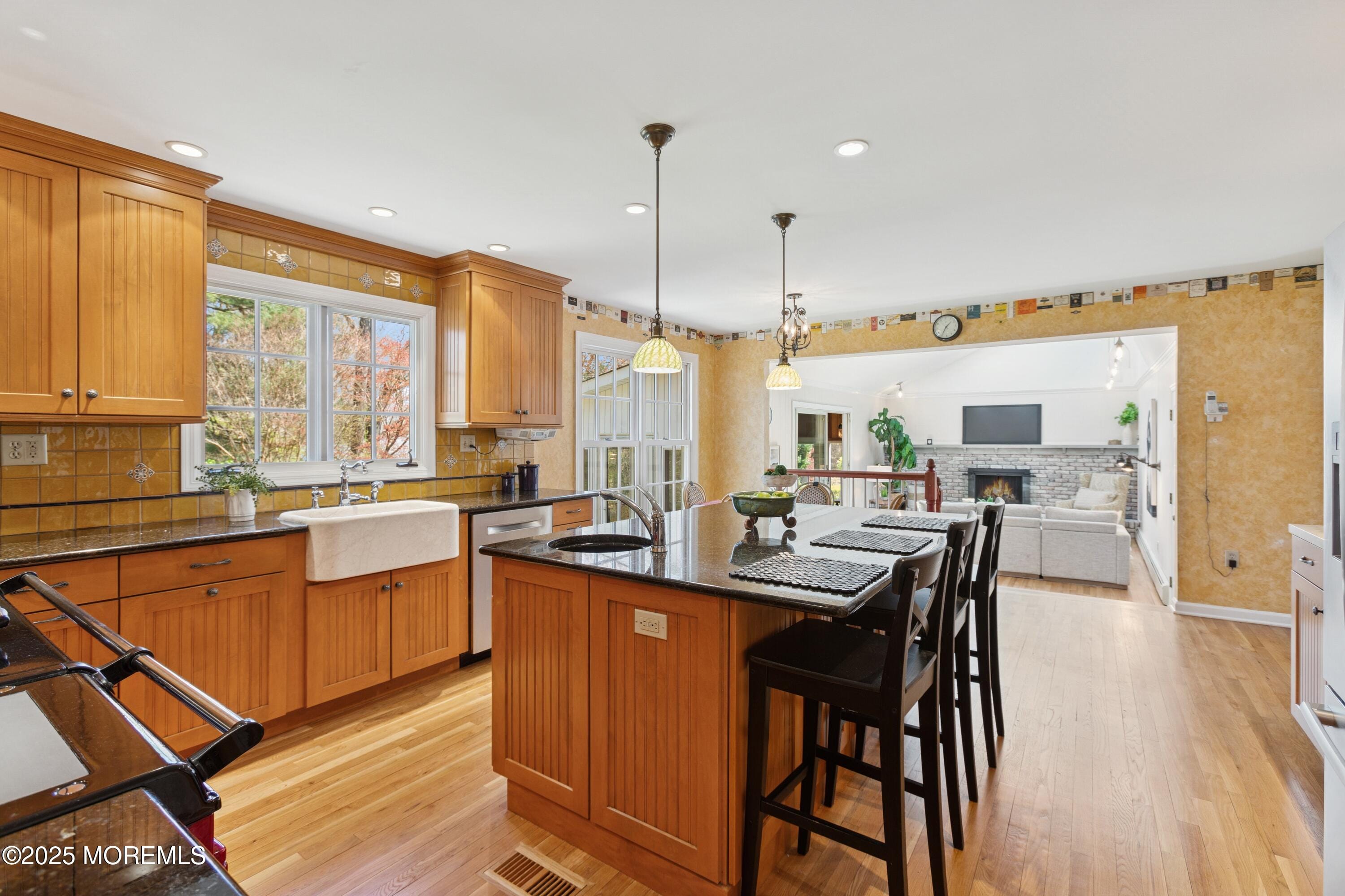 6 Carriage Drive, Middletown, NJ, 07748 image 20