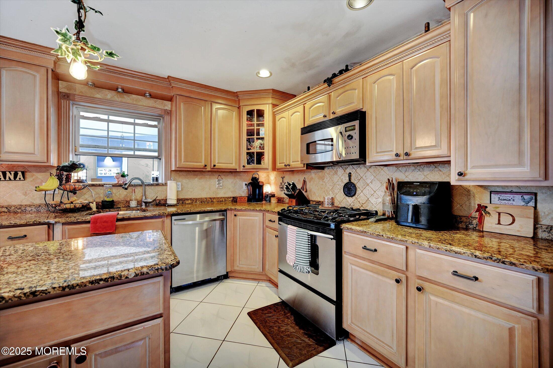 6 Bittersweet Drive, Jackson, NJ, 08527 image 7