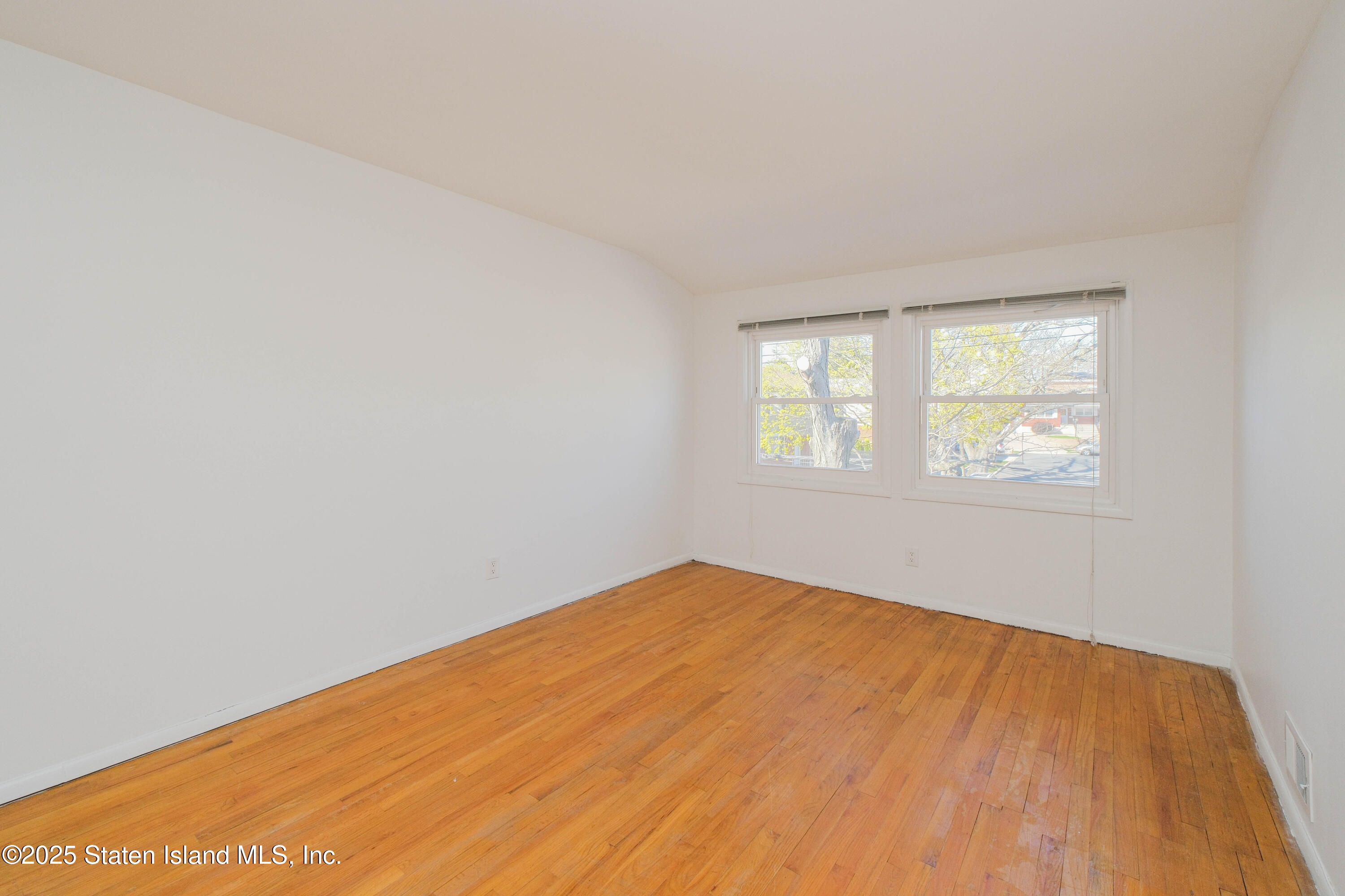 56 Whitaker Place, Staten Island, NY, 10304 image 31