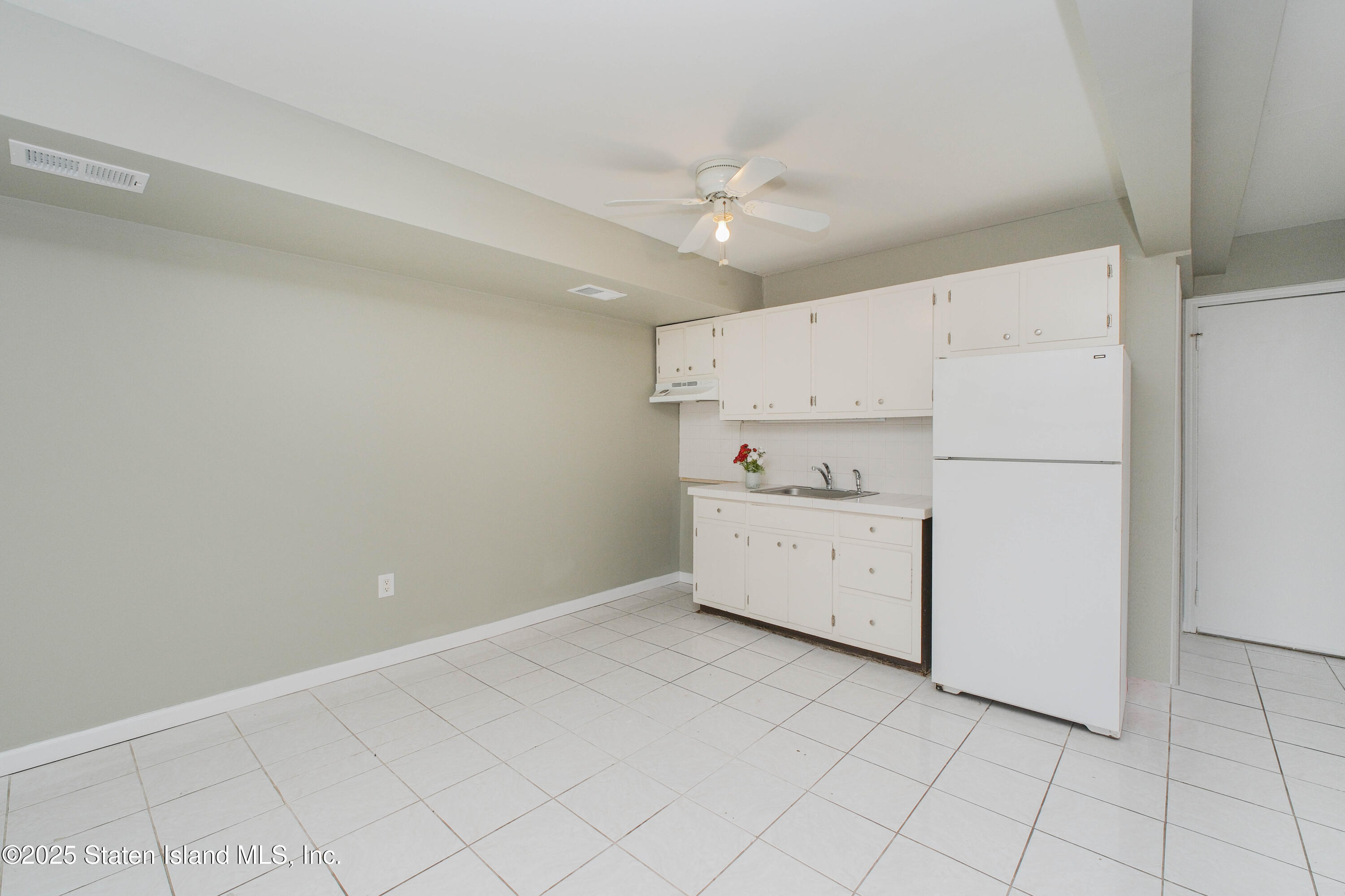 56 Whitaker Place, Staten Island, NY, 10304 image 58