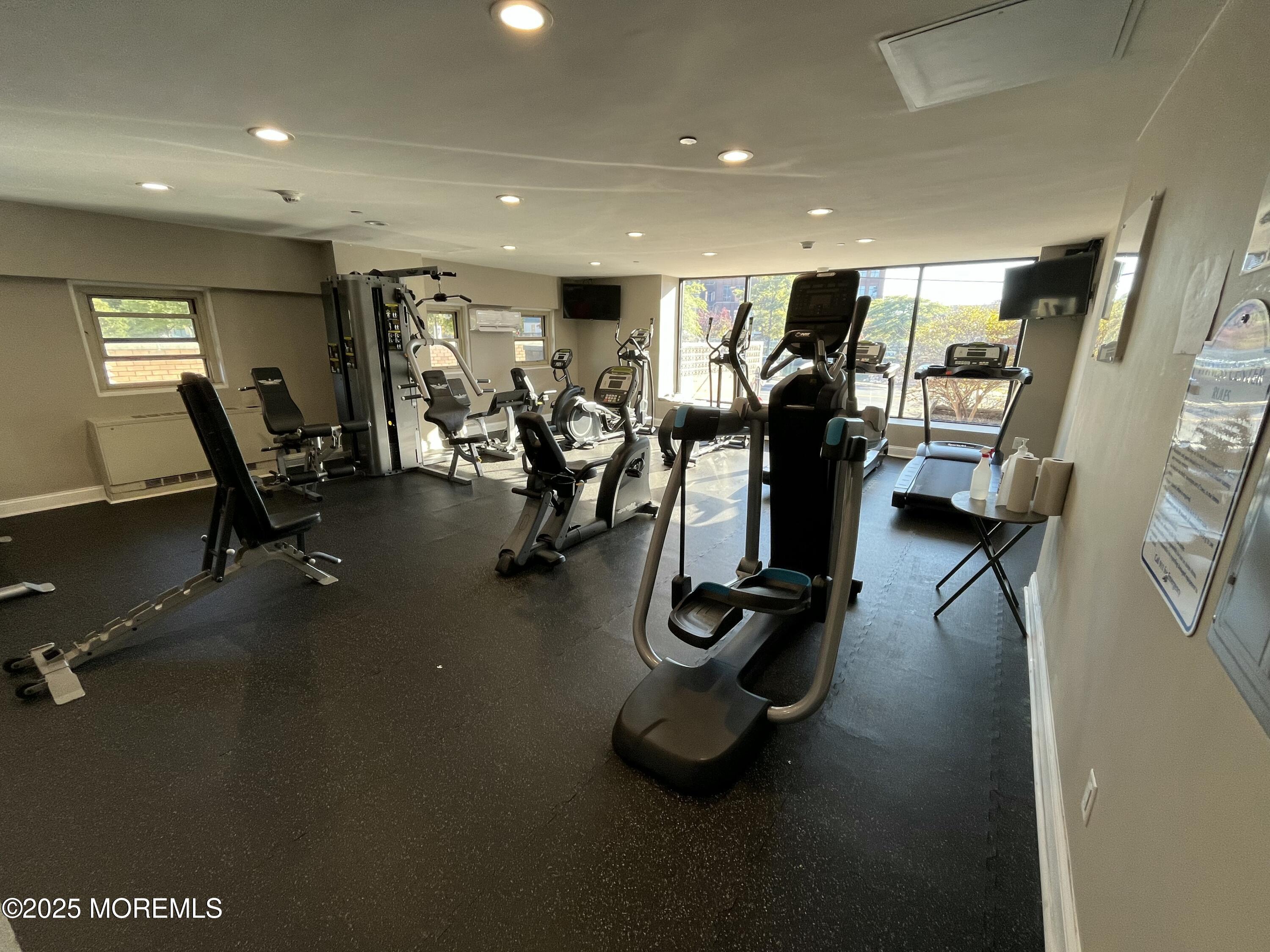 28 Riverside Avenue 1G, Red Bank, NJ, 07701 image 23