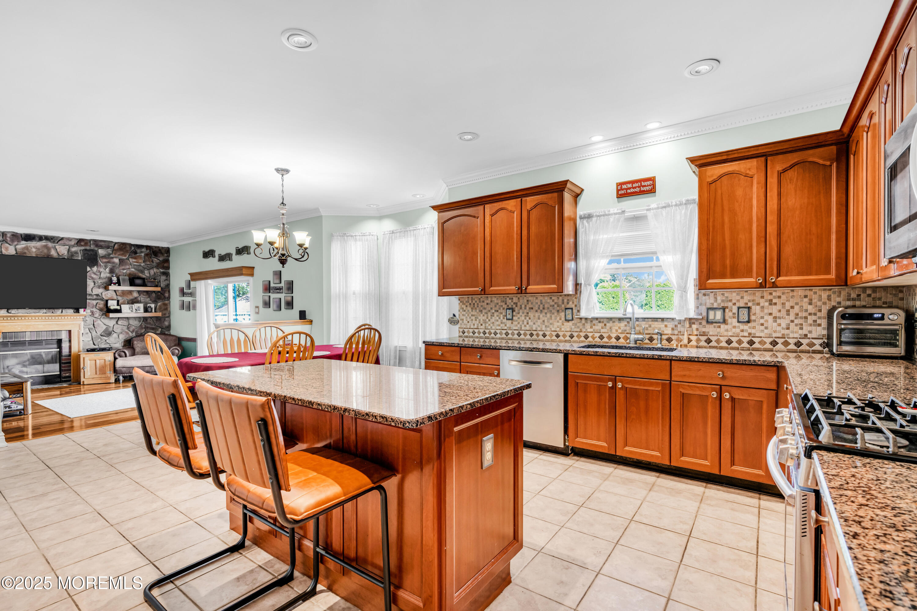 31 Woodview Drive, Howell, NJ, 07731 image 12