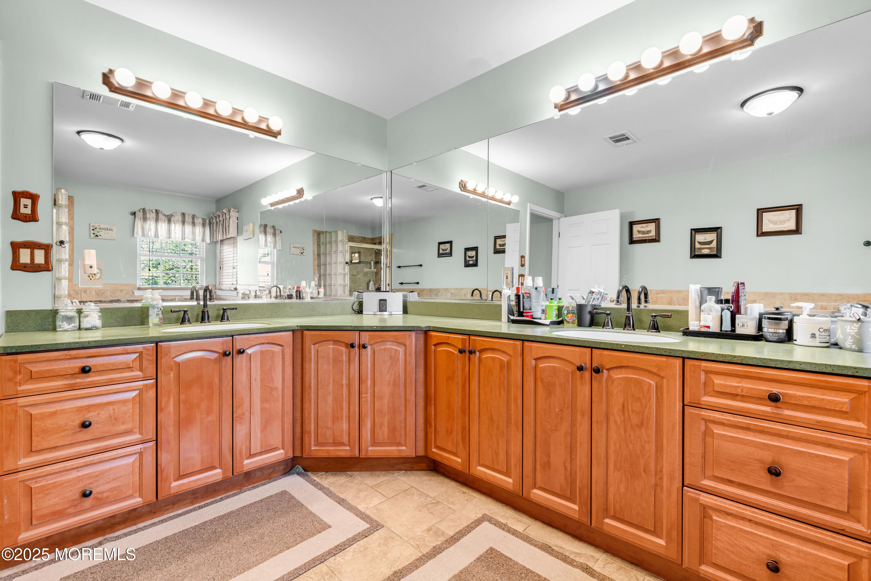 31 Woodview Drive, Howell, NJ, 07731 image 30