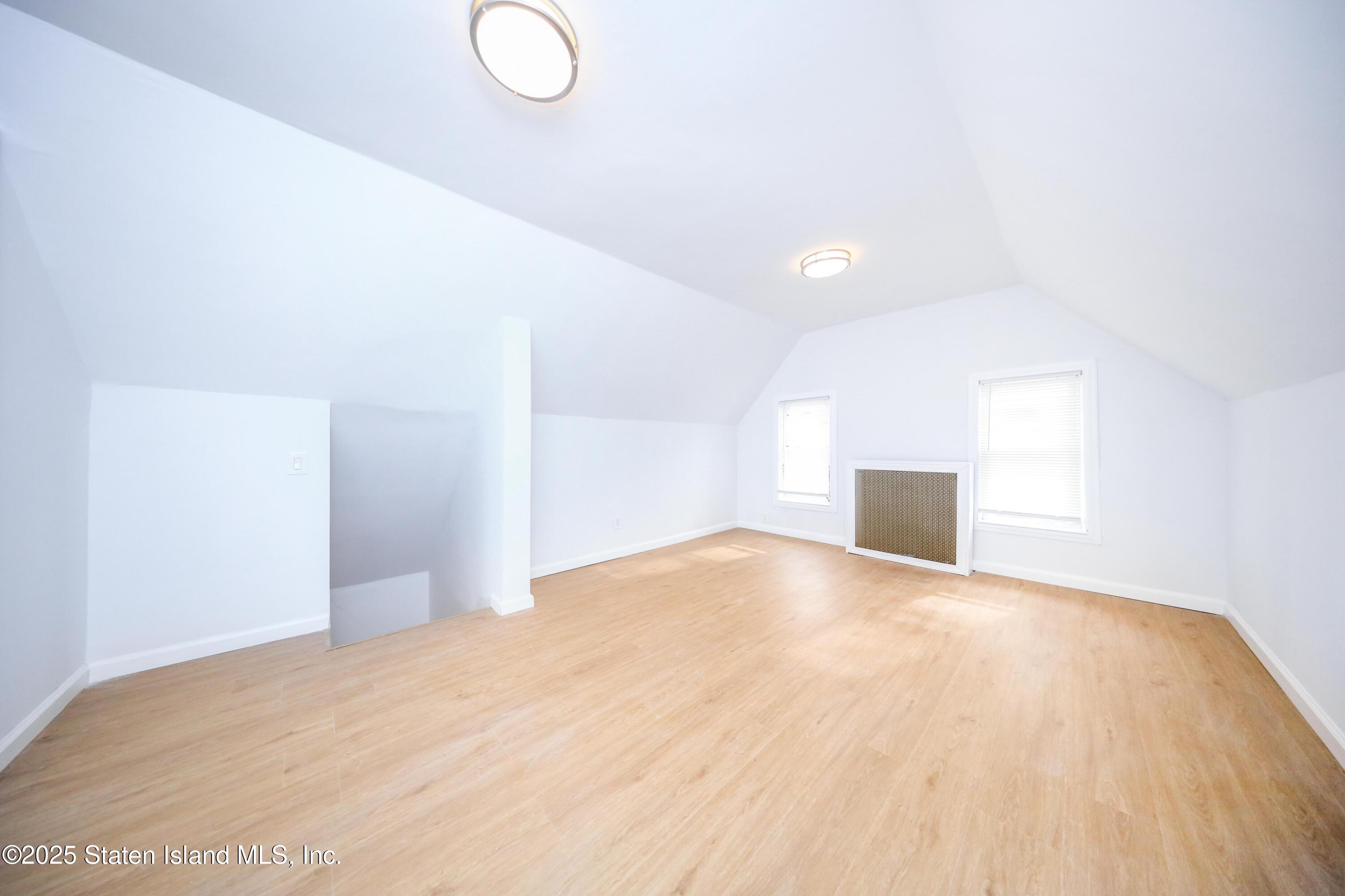 442 Tompkins Avenue, Staten Island, NY, 10305 image 12