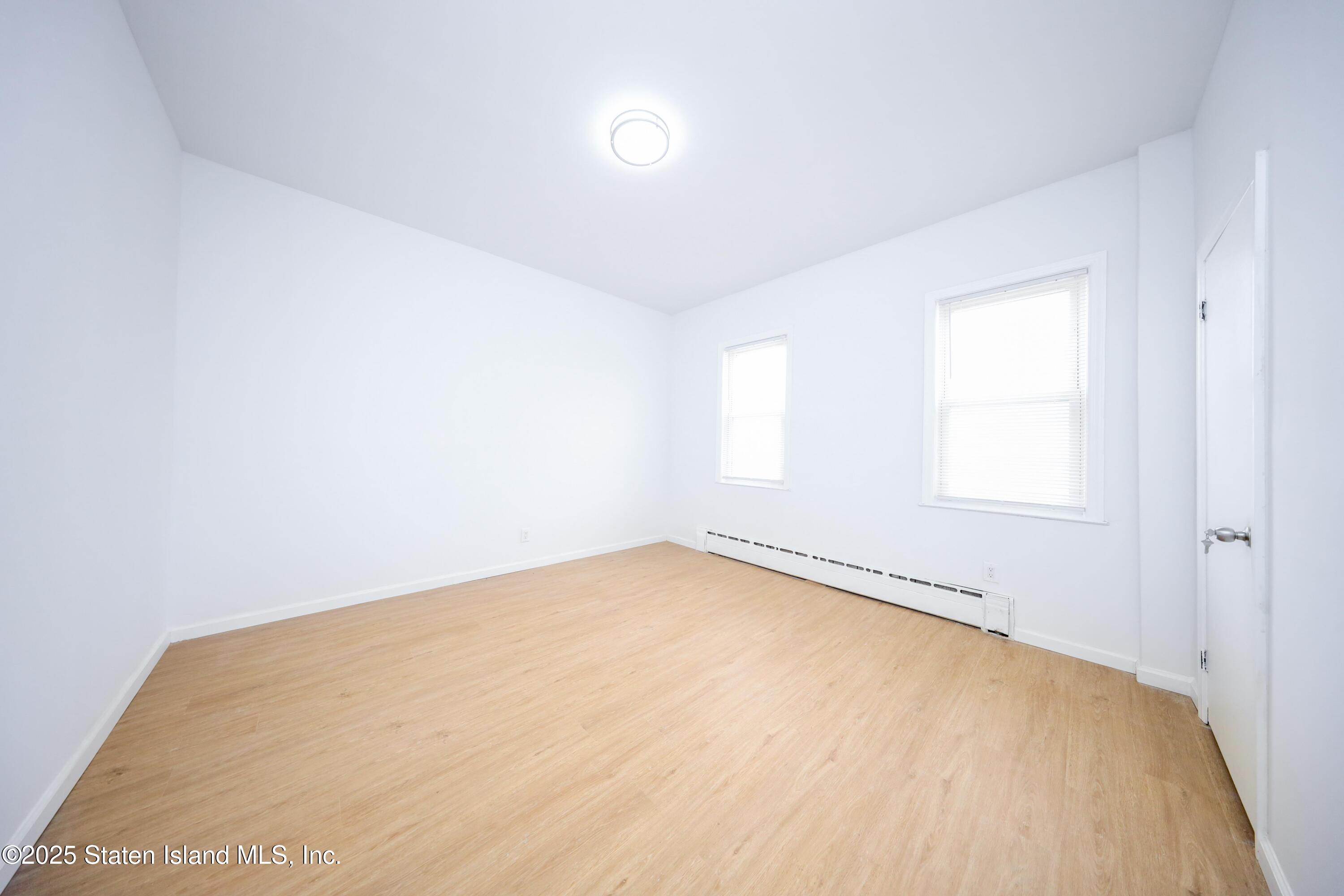 442 Tompkins Avenue, Staten Island, NY, 10305 image 17