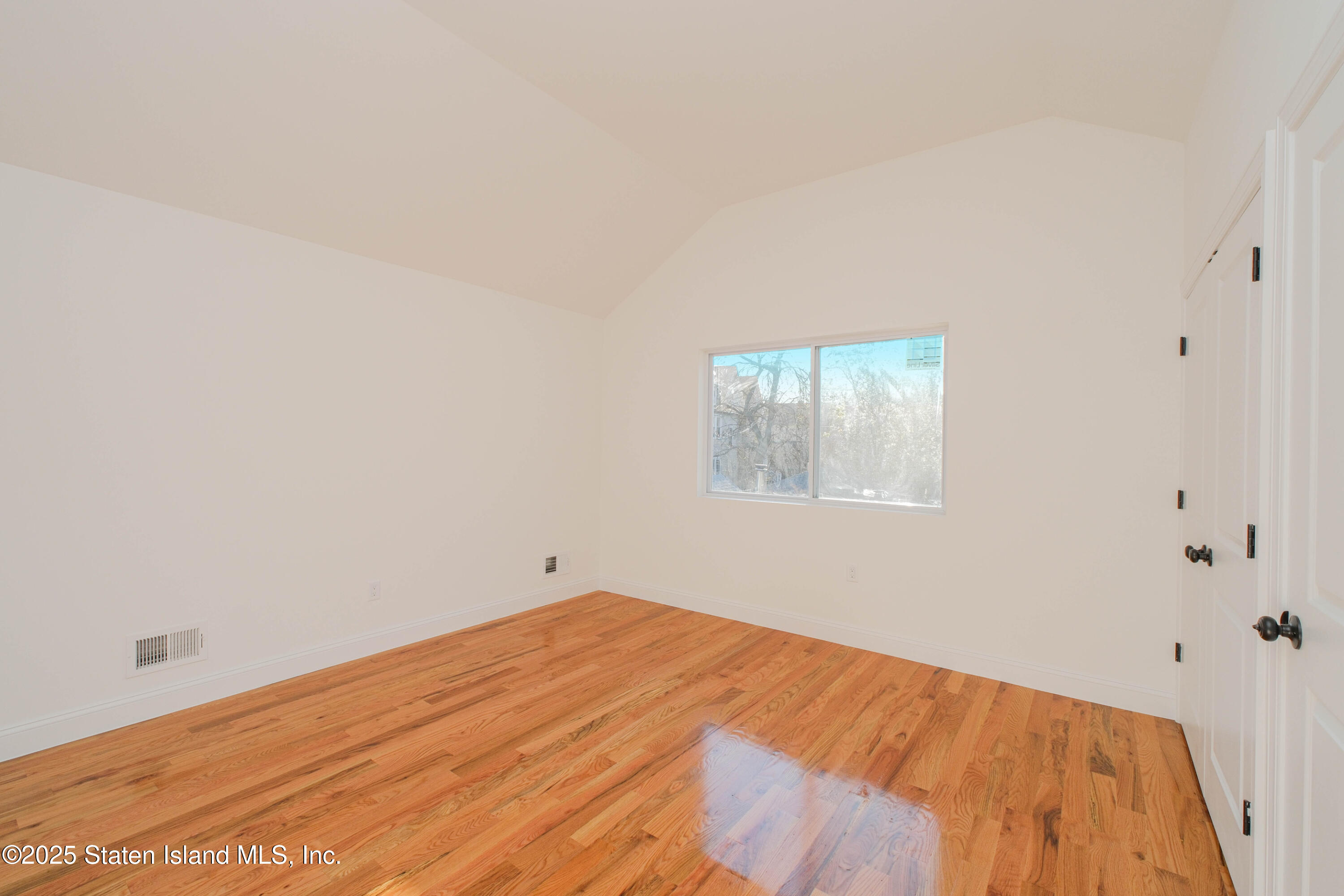 209 Nicholas Avenue, Staten Island, NY, 10302 image 18
