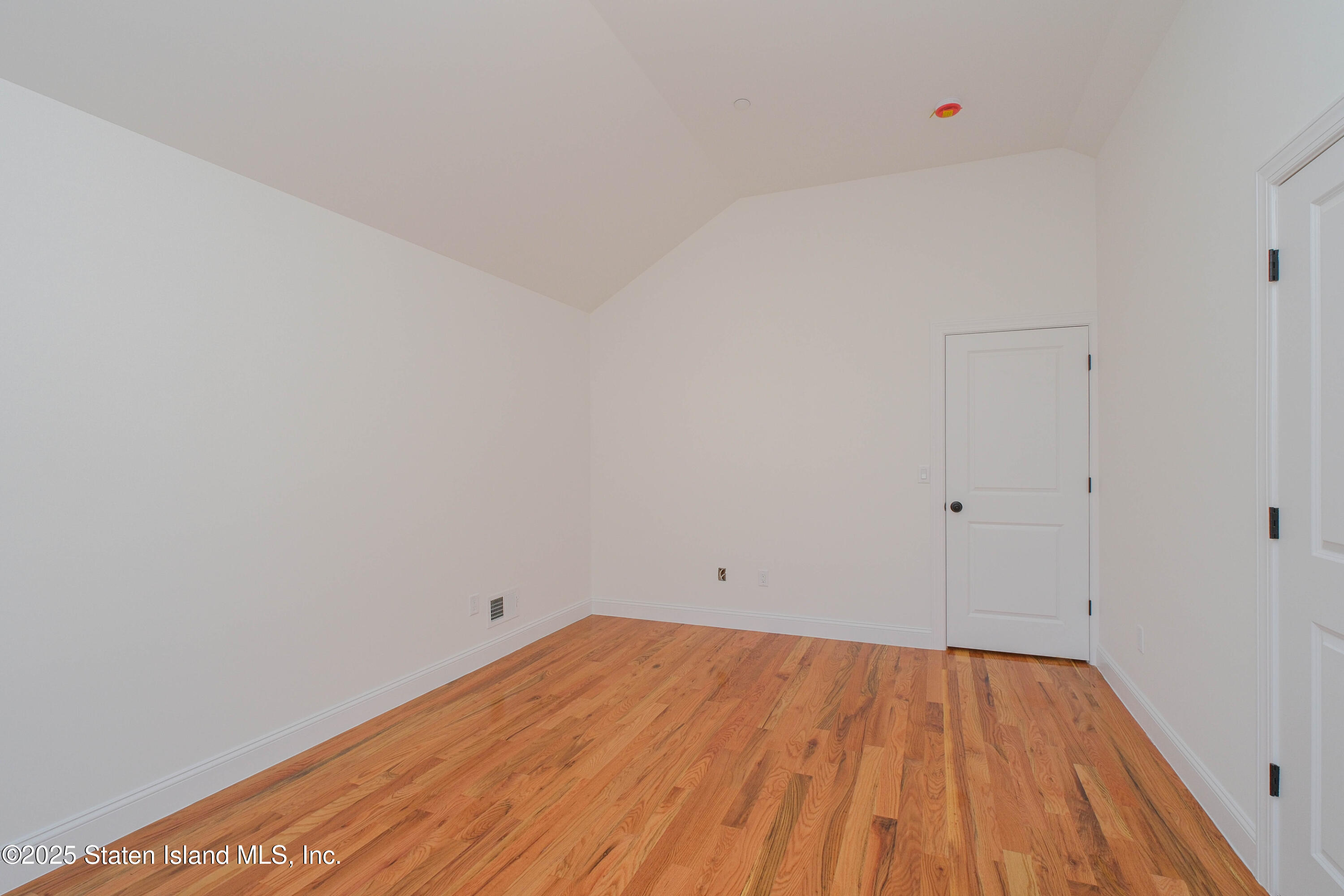 209 Nicholas Avenue, Staten Island, NY, 10302 image 19