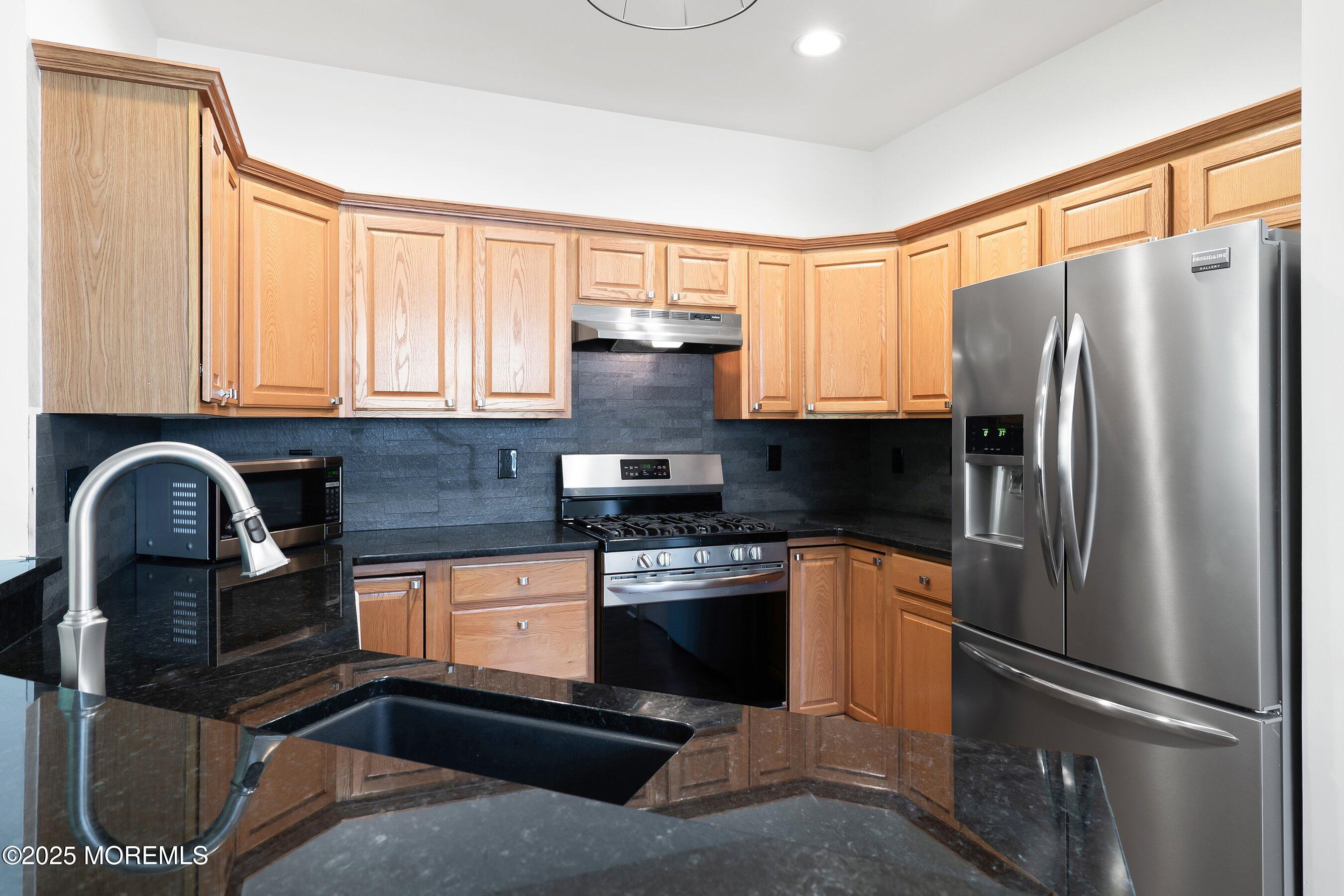 24 Wolverton Court, Jackson, NJ, 08527 image 16