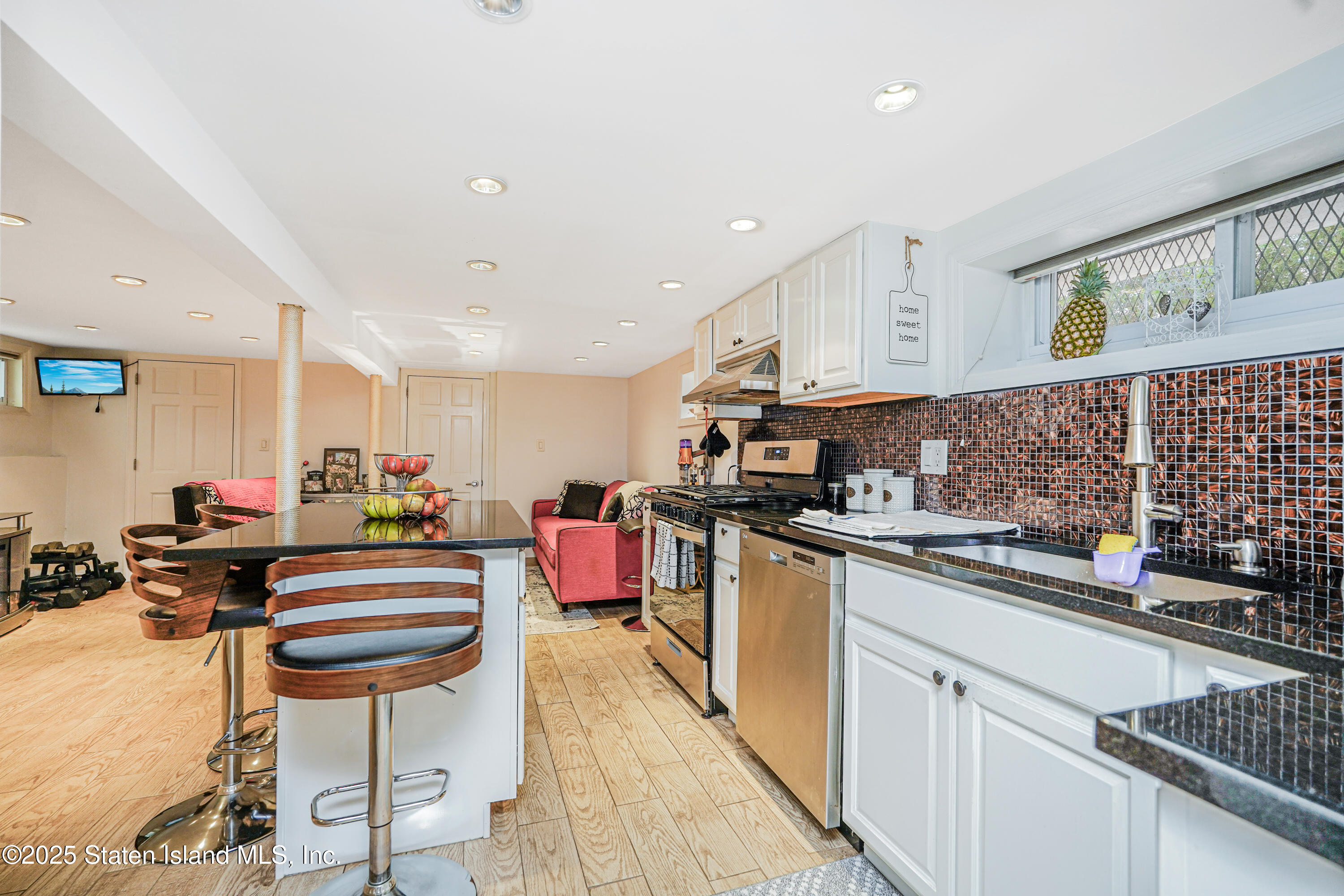 7915 23rd Avenue, Brooklyn, NY, 11214 image 21
