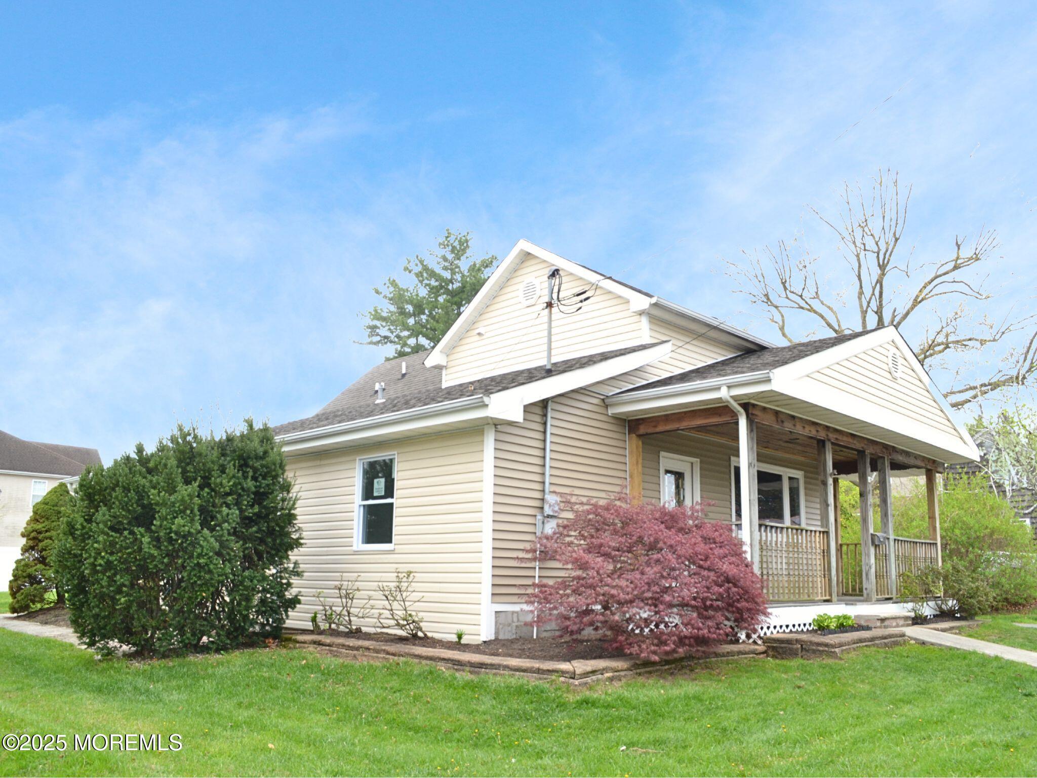 13 Lasatta Avenue Image 2