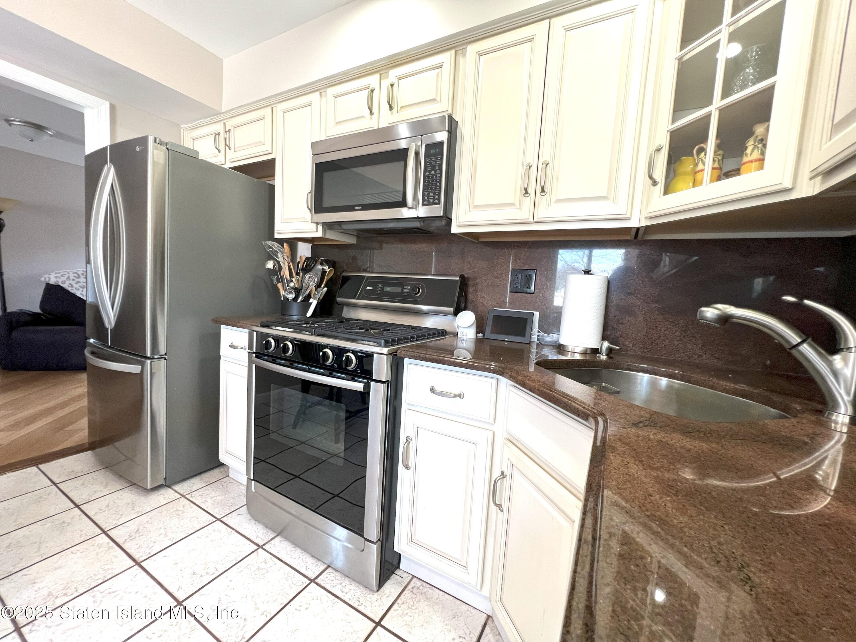 29 Shirra Avenue, Staten Island, NY, 10314 image 8