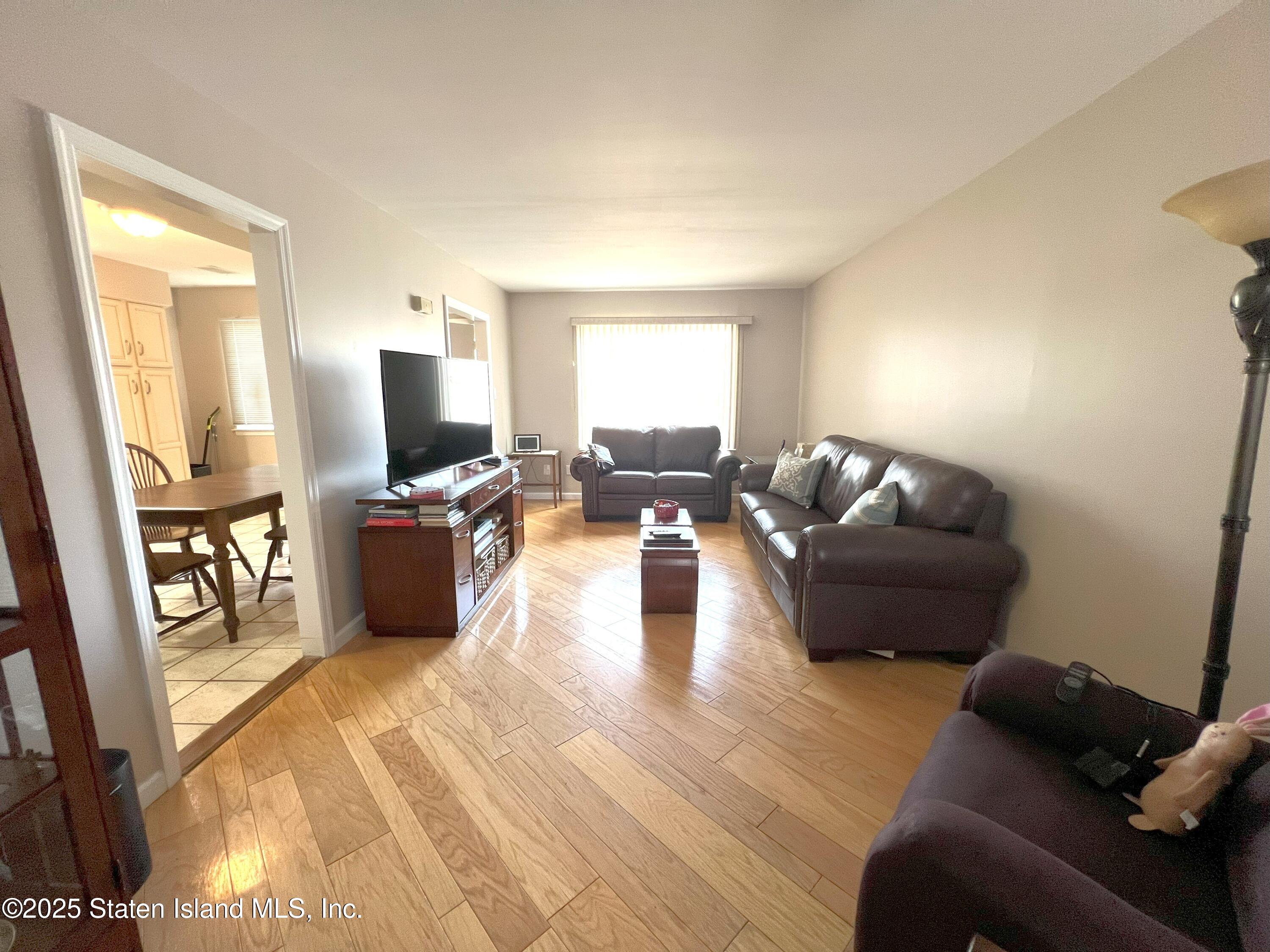 29 Shirra Avenue, Staten Island, NY, 10314 image 9