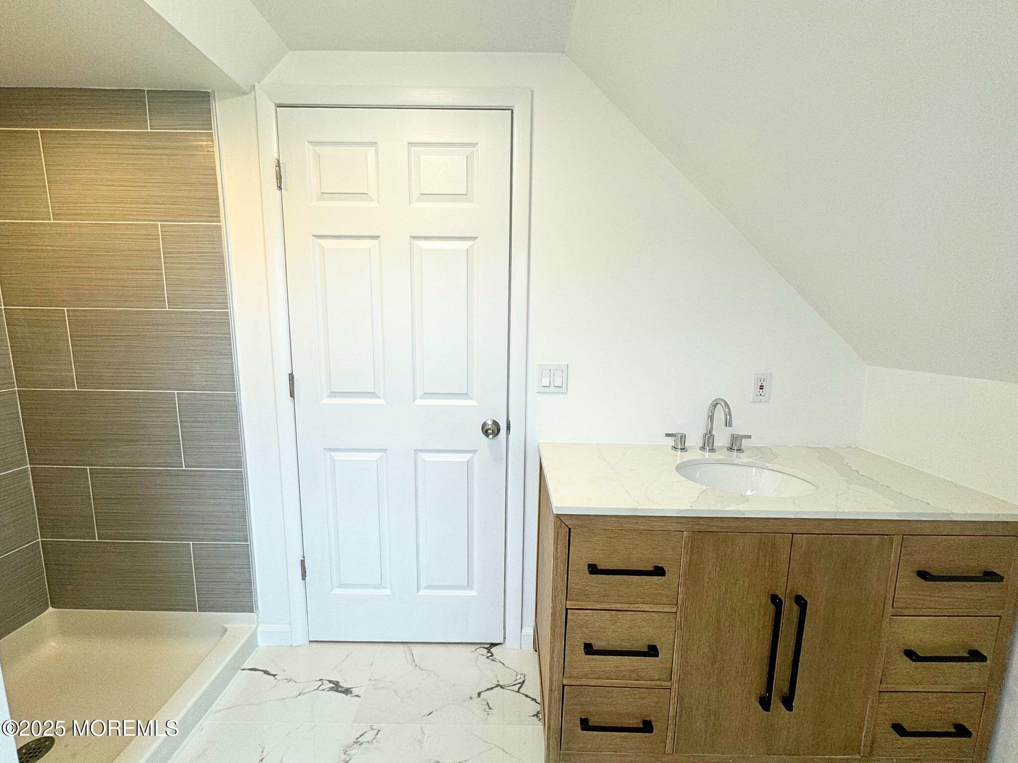 13 Lasatta Avenue, Englishtown, NJ, 07726 image 20