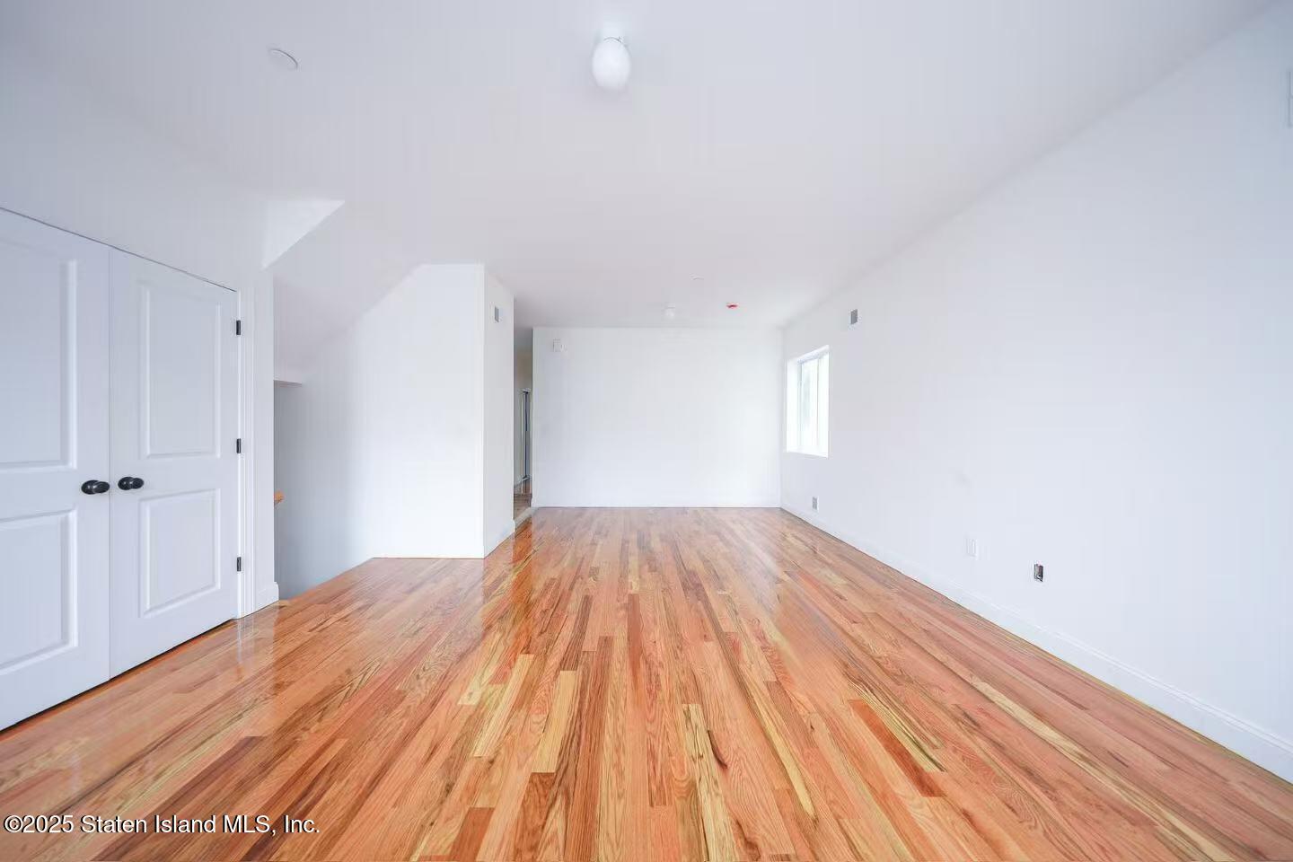 146 Beach Street, Staten Island, NY, 10304 image 8