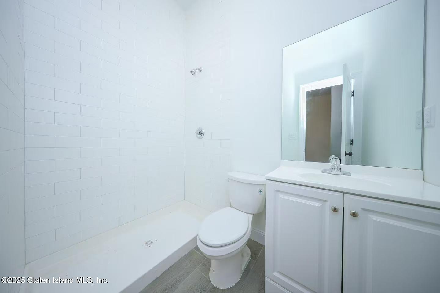 146 Beach Street, Staten Island, NY, 10304 image 9