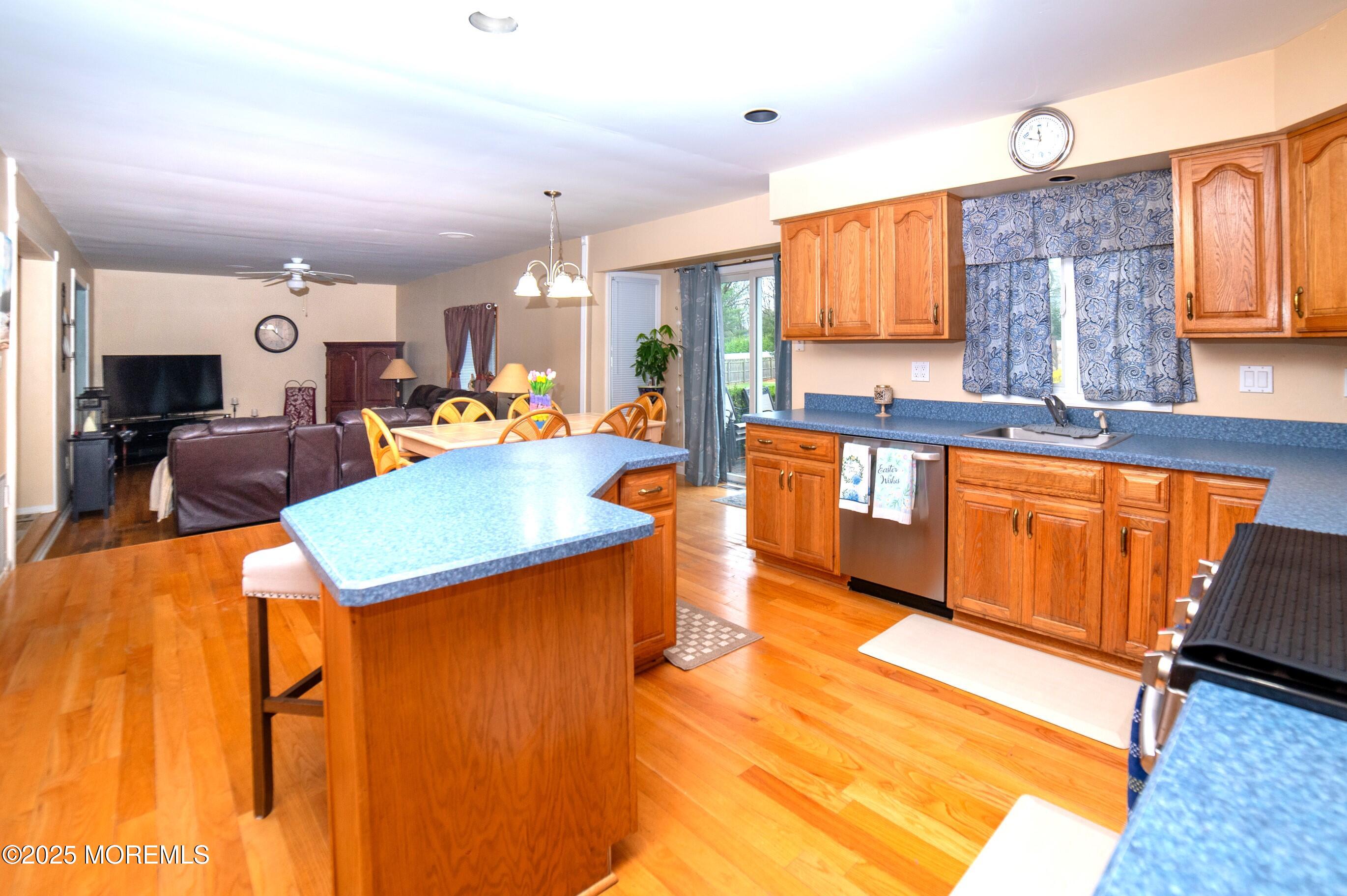 11 Walnut Lane, Manalapan, NJ, 07726 image 11