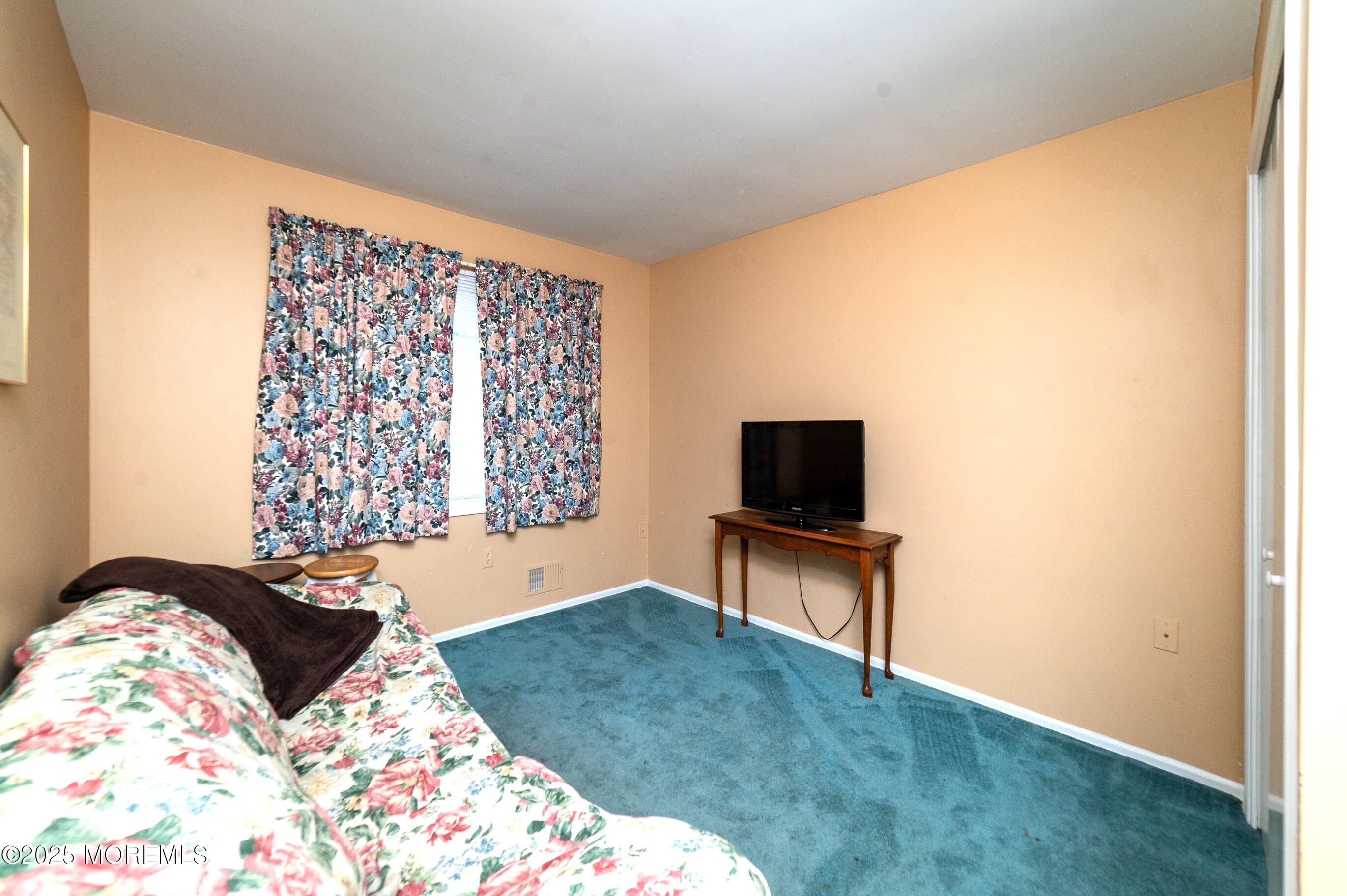 11 Walnut Lane, Manalapan, NJ, 07726 image 17