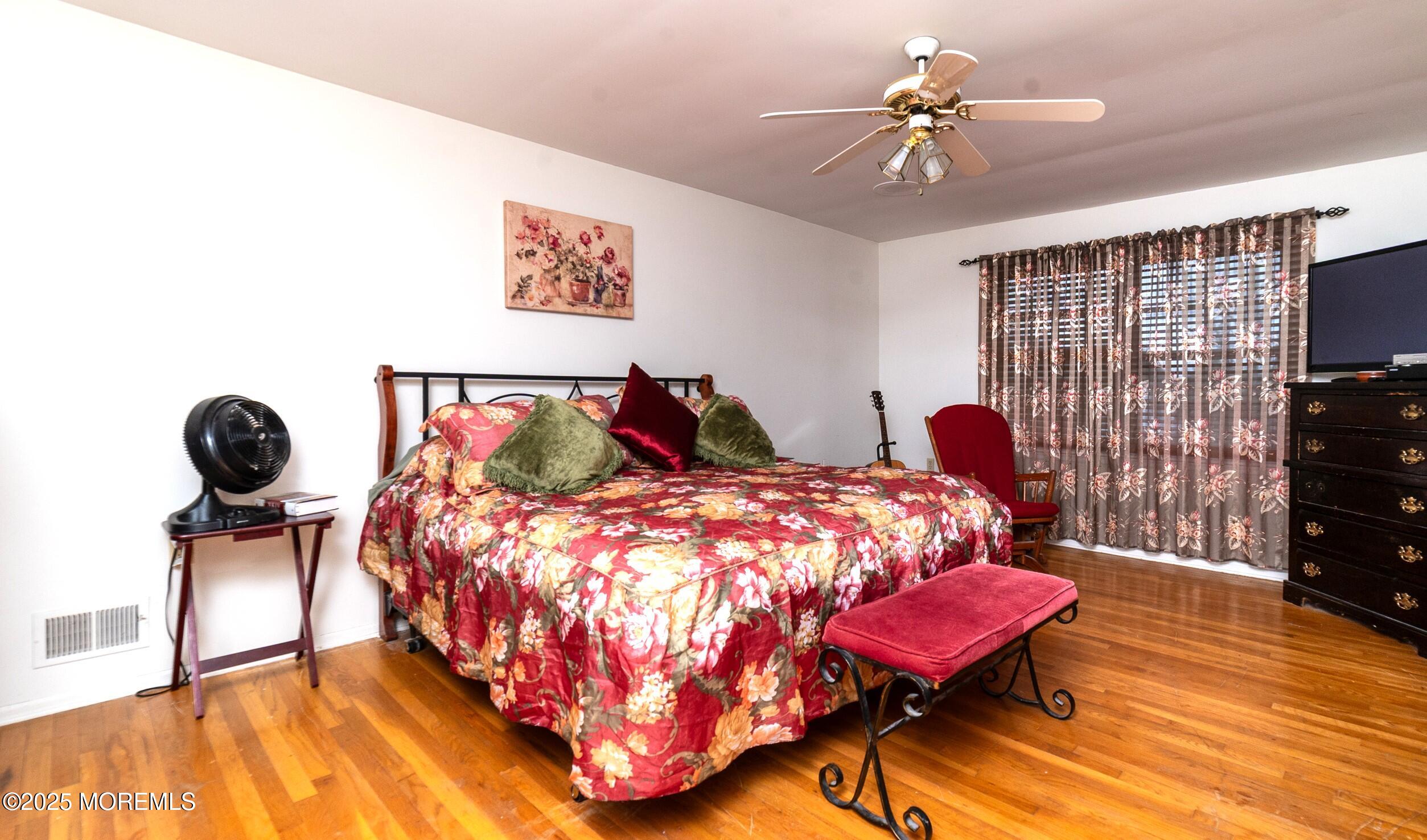 11 Walnut Lane, Manalapan, NJ, 07726 image 19