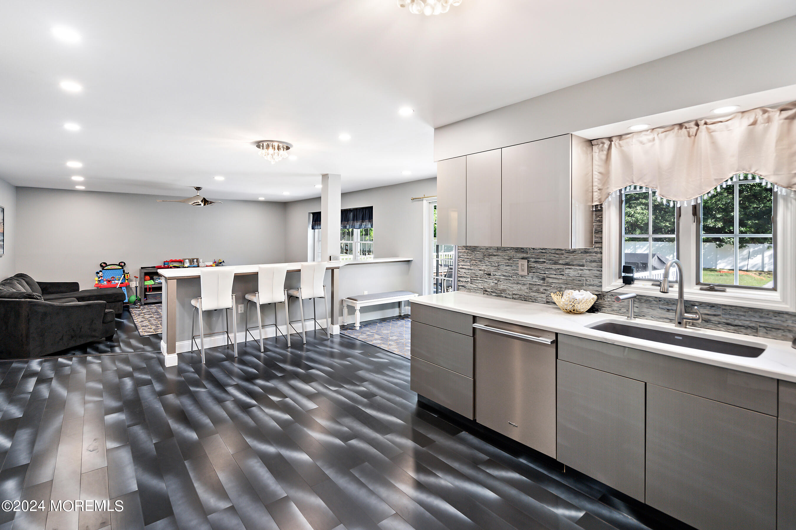 657 Rodriguez Lane, Jackson, NJ, 08527 image 20