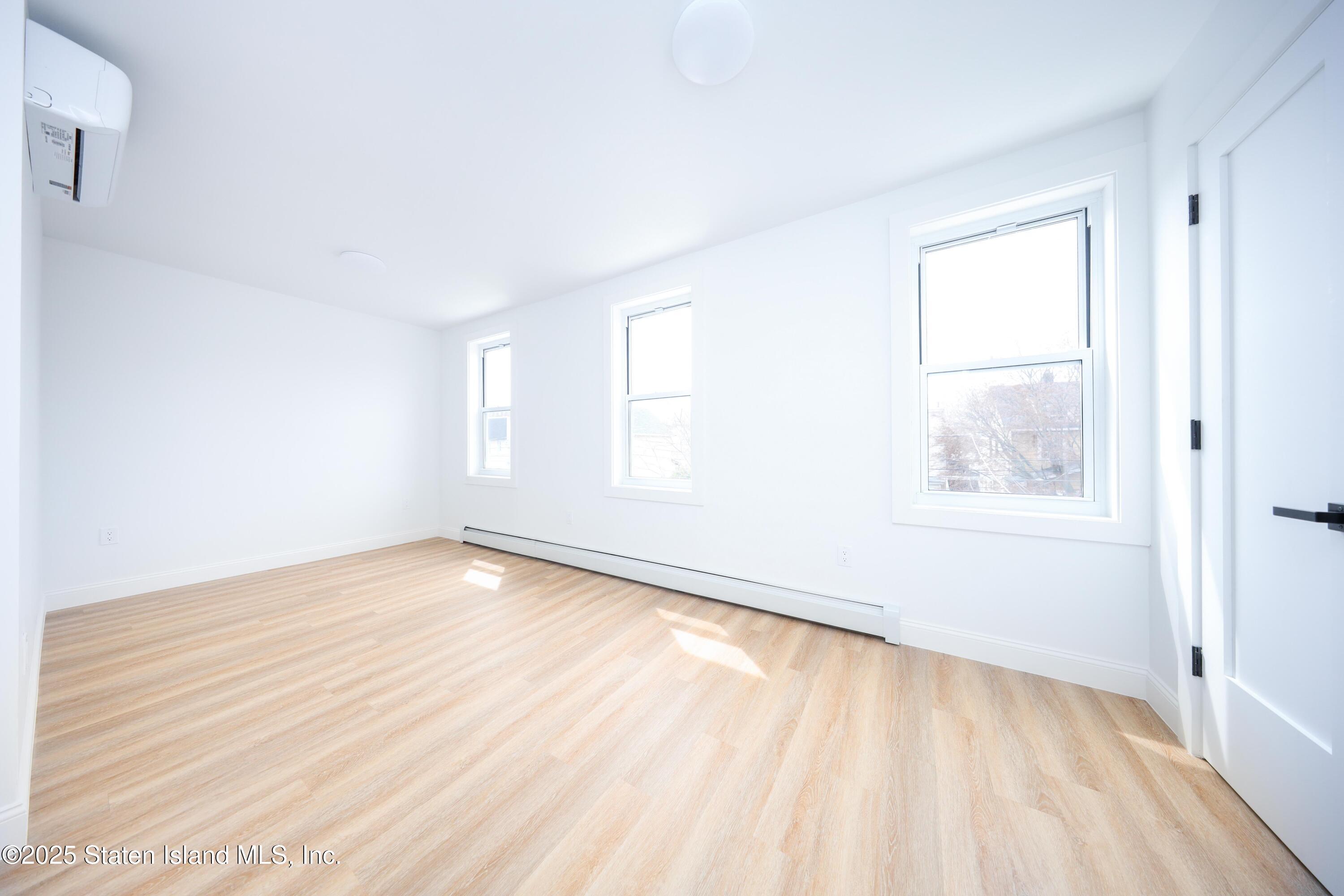 73 Irving Place, Staten Island, NY, 10304 image 9
