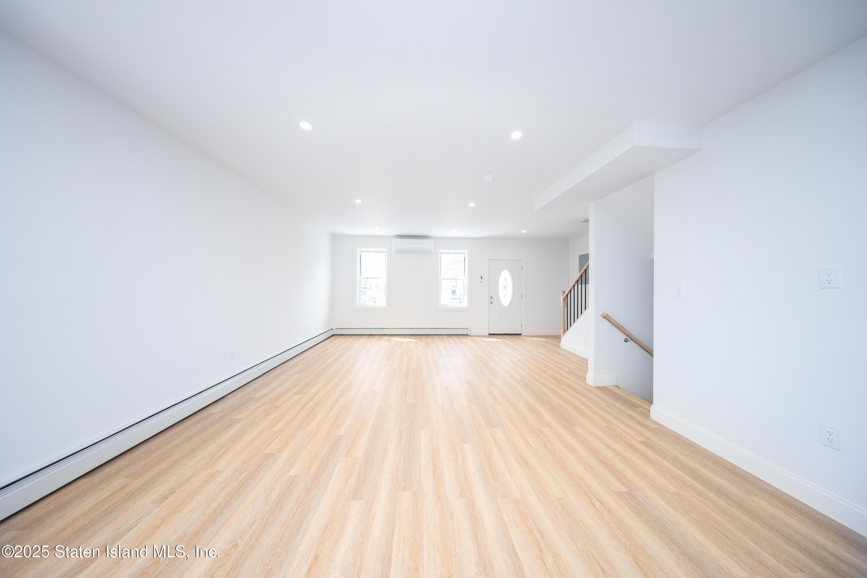 73 Irving Place, Staten Island, NY, 10304 image 20