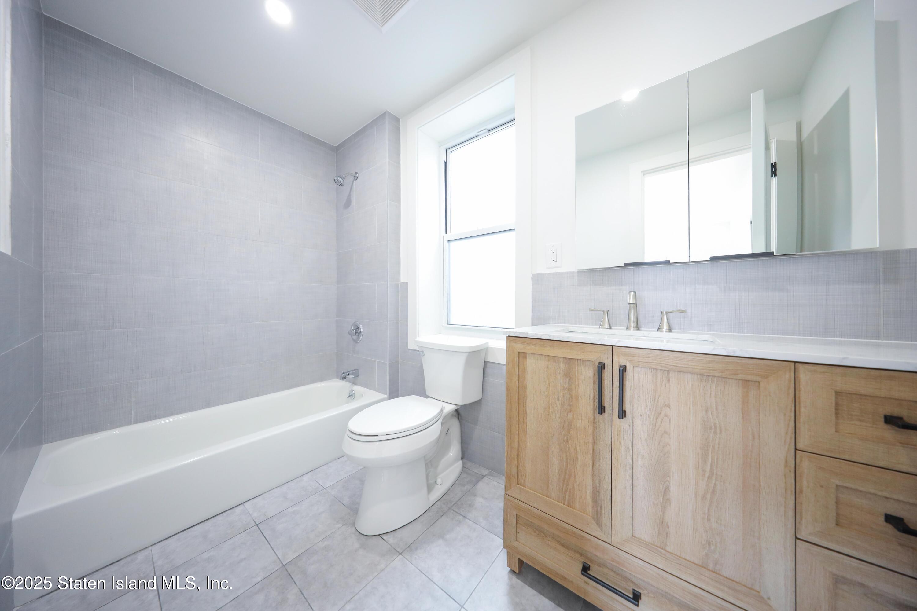 73 Irving Place, Staten Island, NY, 10304 image 21