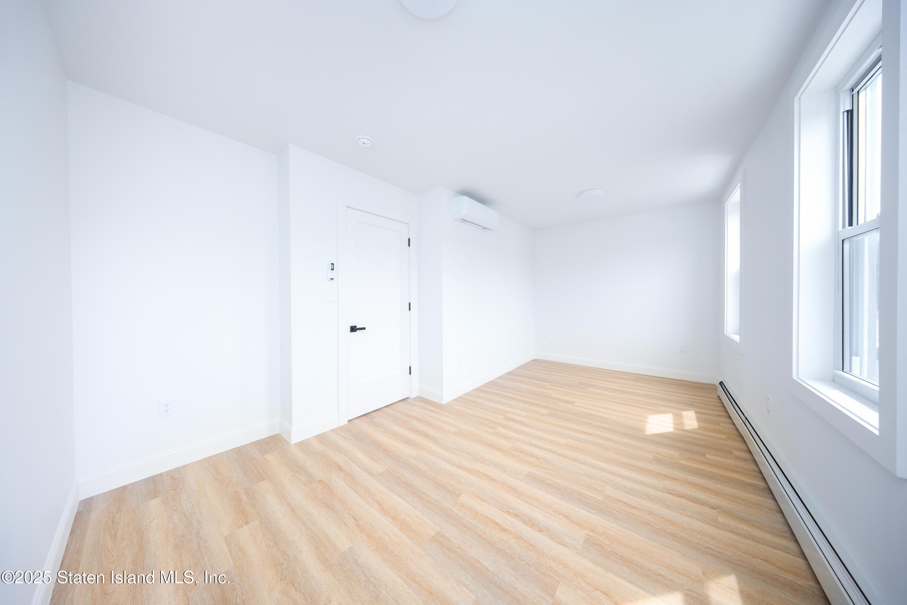 73 Irving Place, Staten Island, NY, 10304 image 17